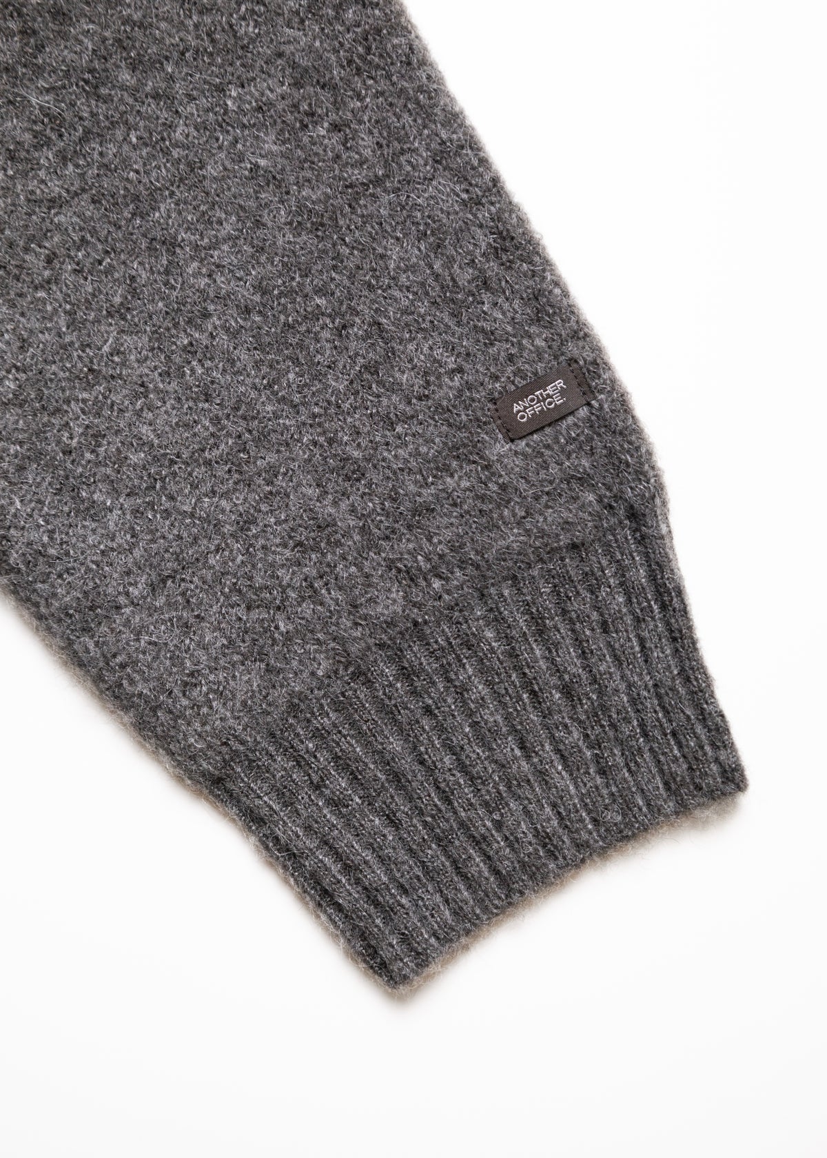 [ANOTHER OFFICE] Current Alpaca Roundneck Cardigan