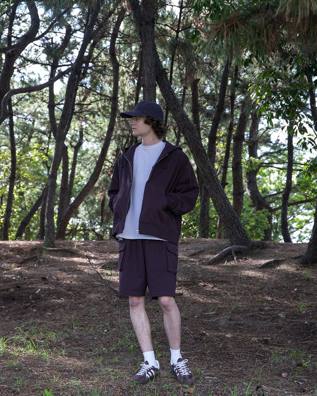 [wonderland] Zip Up Hoodie