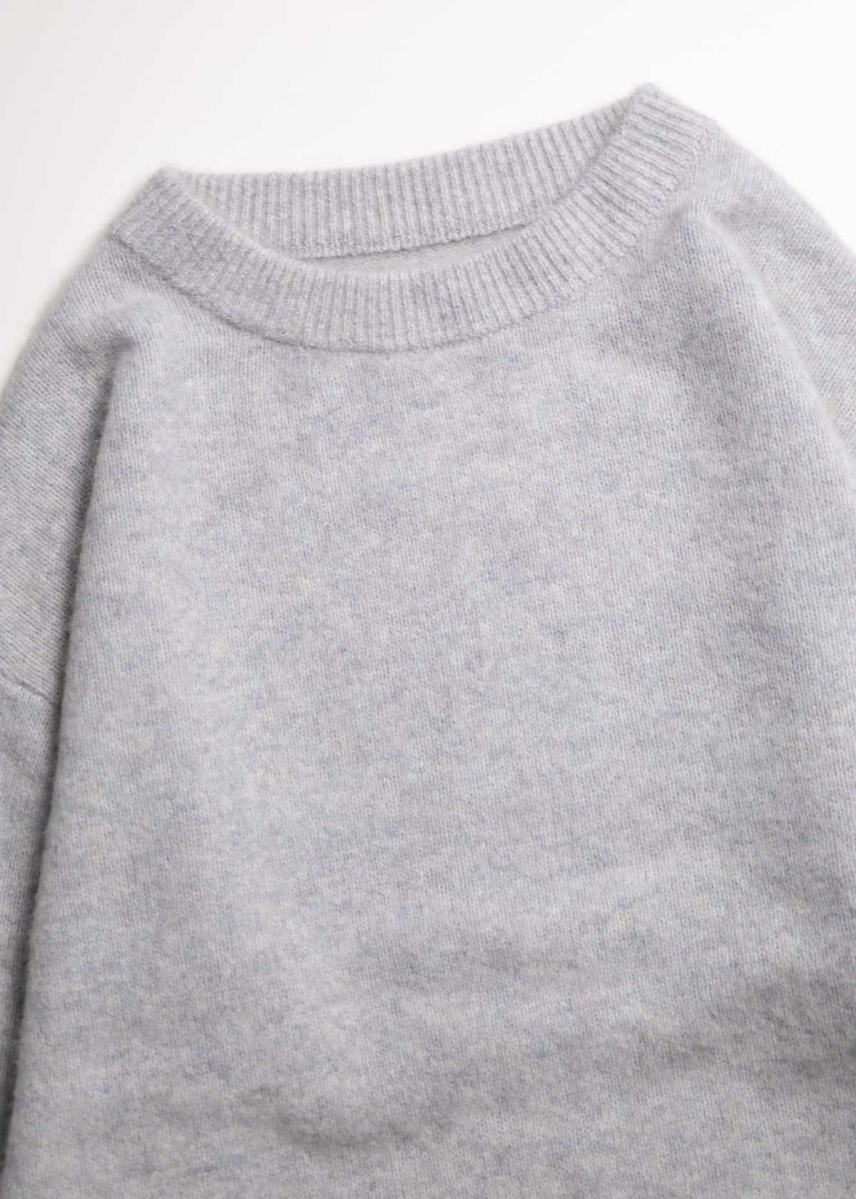[nakedgauge] FOX CUDDLE SWEATER