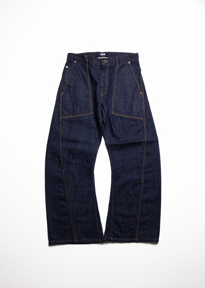 [KHOKI] 3D cutting denim pants