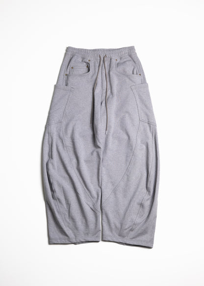 [KHOKI] 3D cutting sweat pants