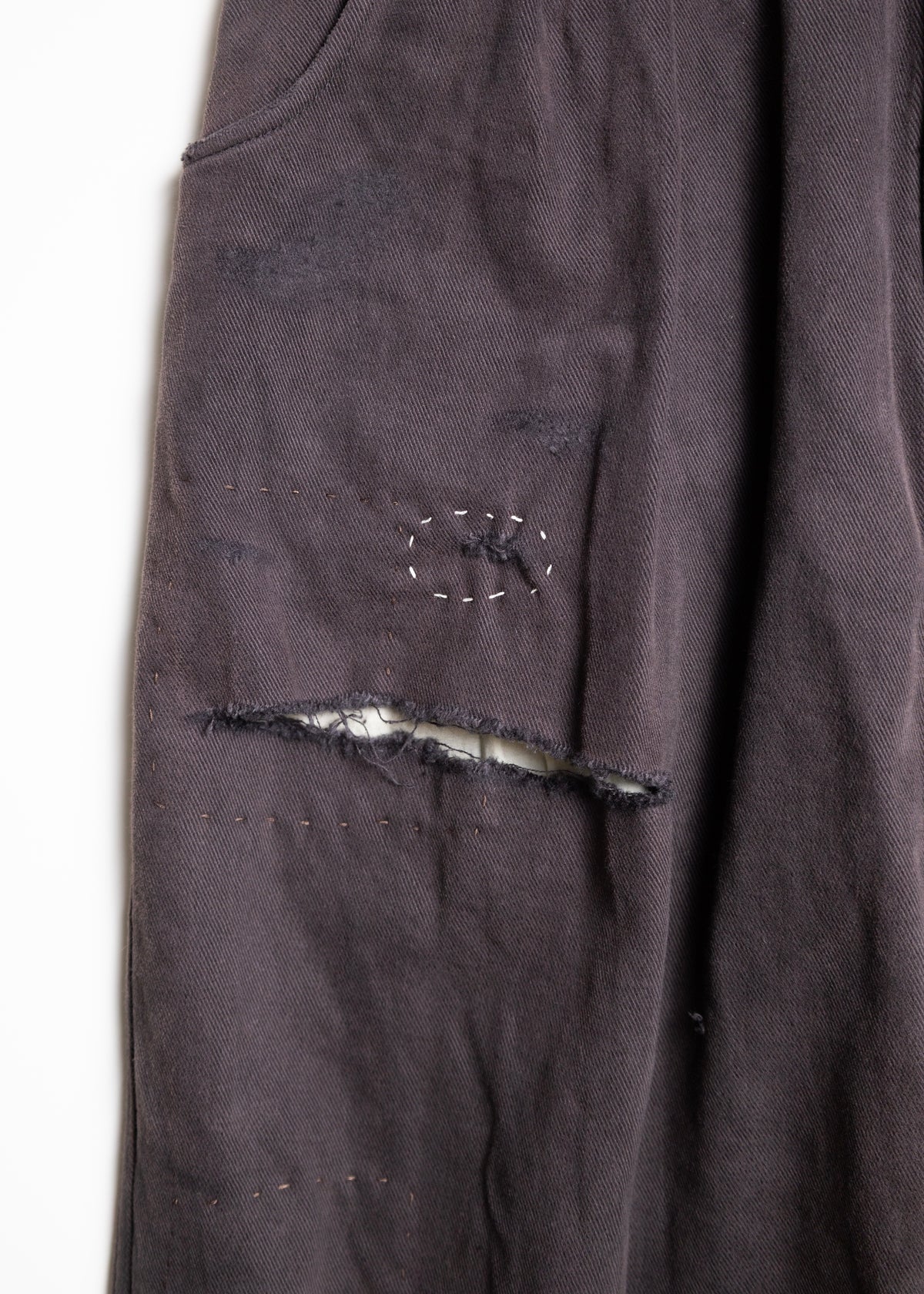 [ANACHRONORM] KERSEY TUCK WIDE PANTS