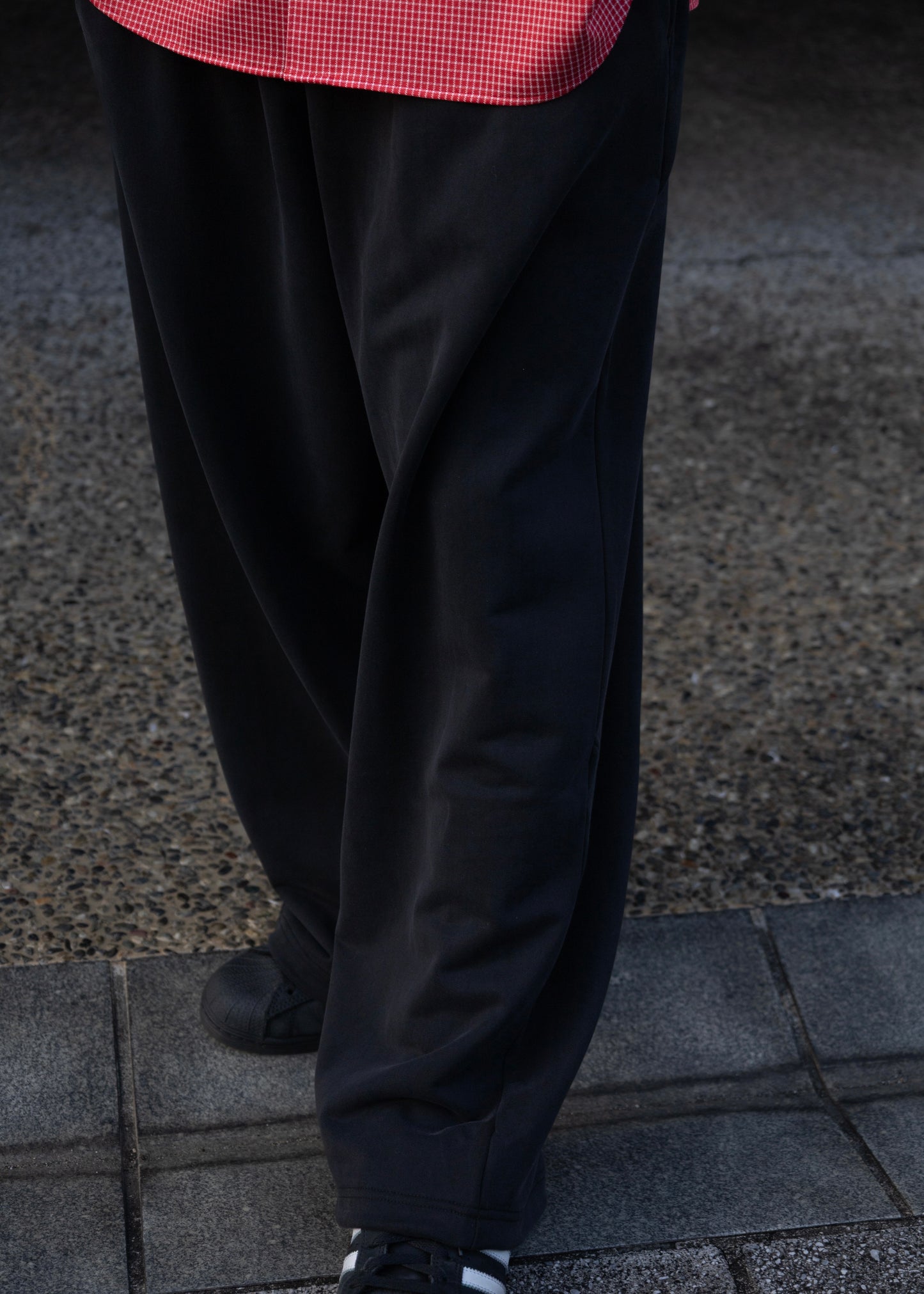 [KANEMASA PHIL.] 28G Cupro Easy Pants