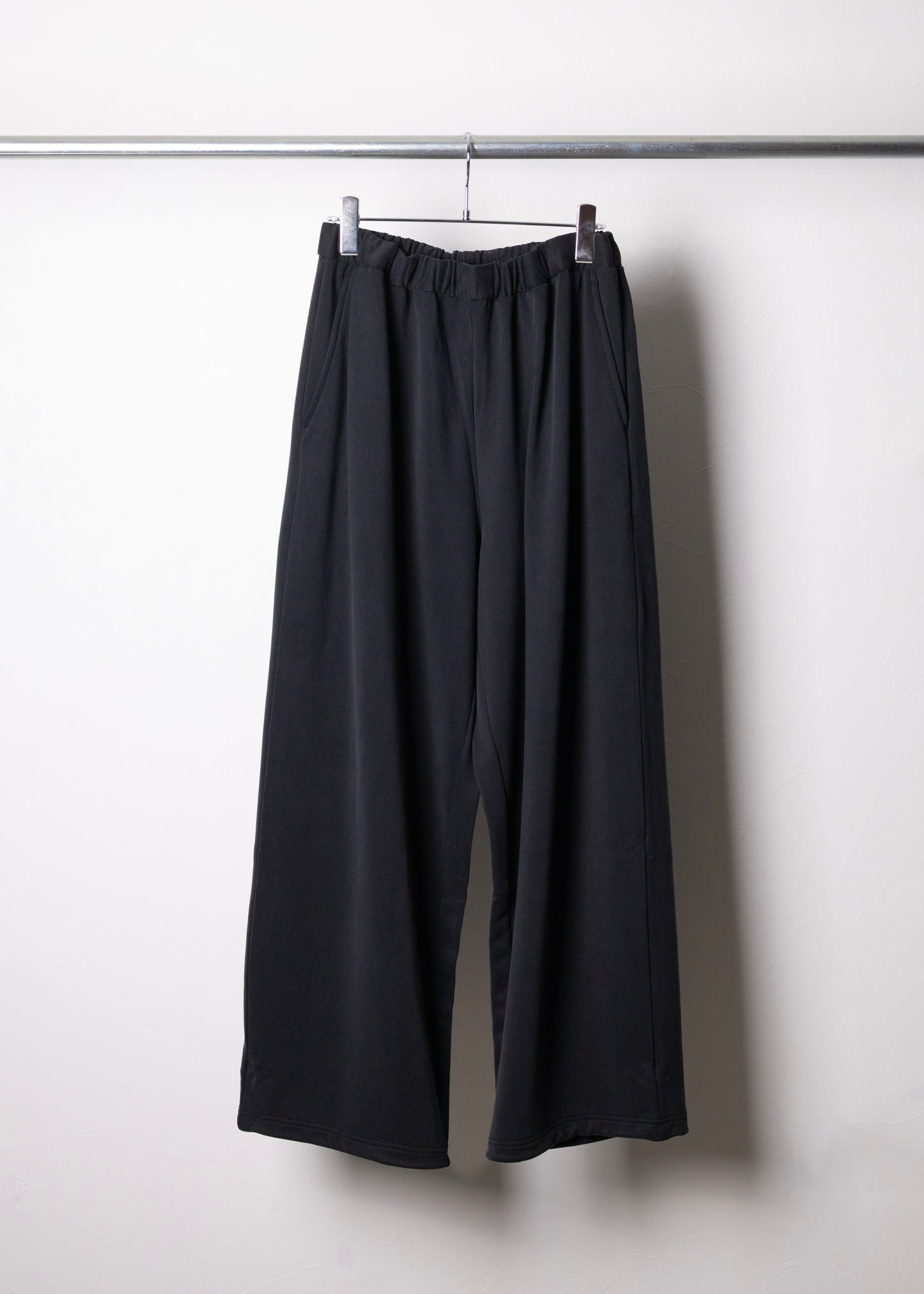 [KANEMASA PHIL.] 28G Cupro Easy Pants