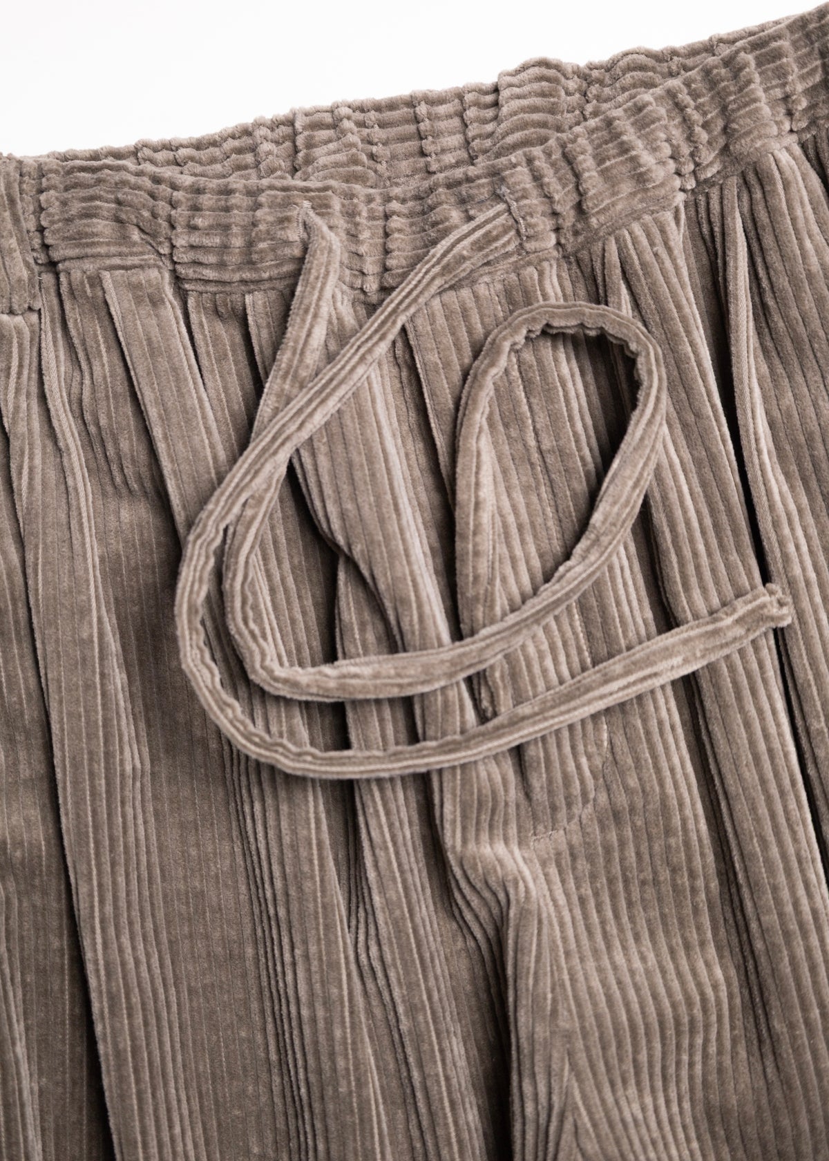 [Blanc YM] Corduroy Relax Trousers