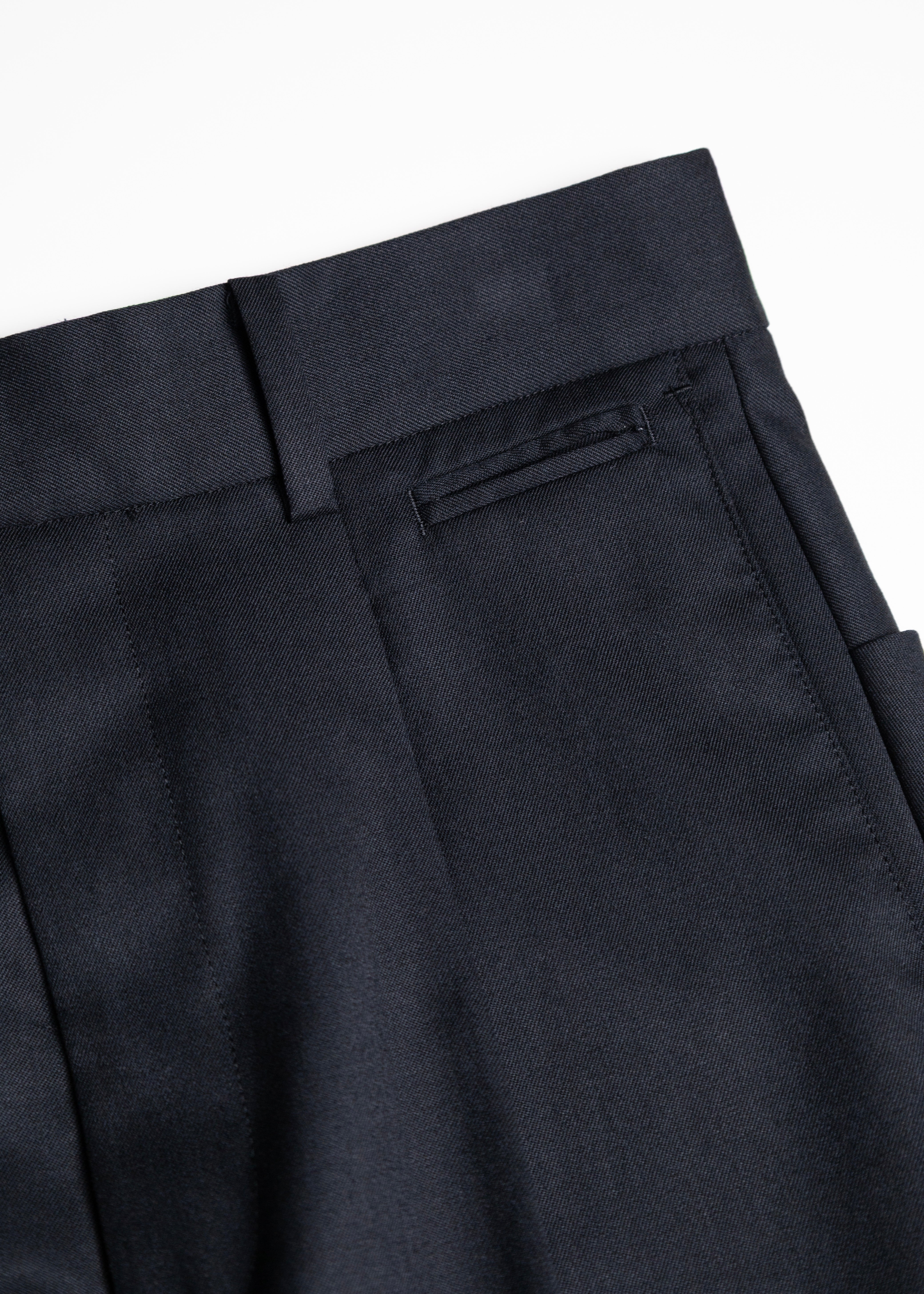 FAF（Fake As Flowers）Switching Slacks – process