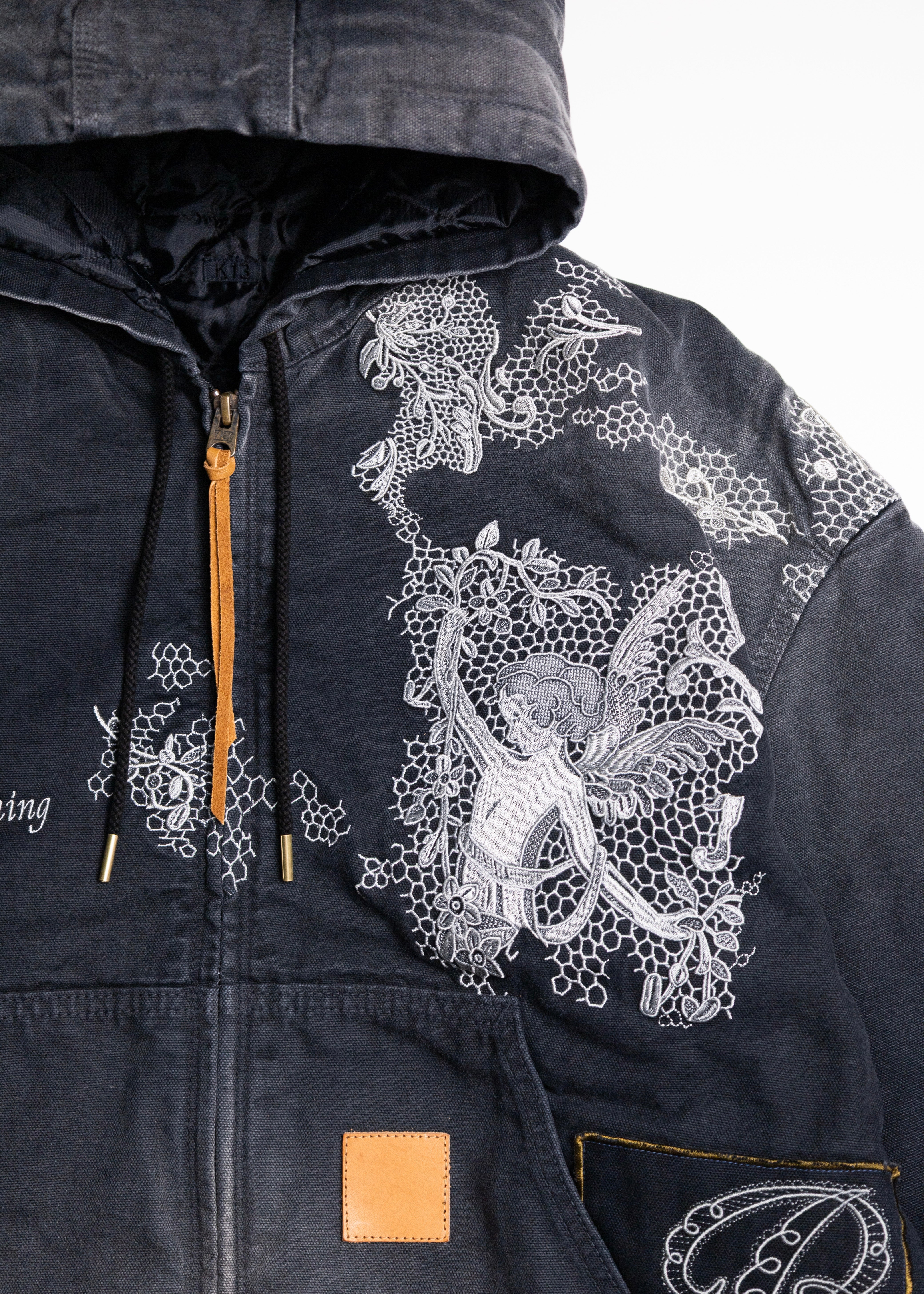 KHOKI （コッキ）Vintage-effect embroidered jacket – process