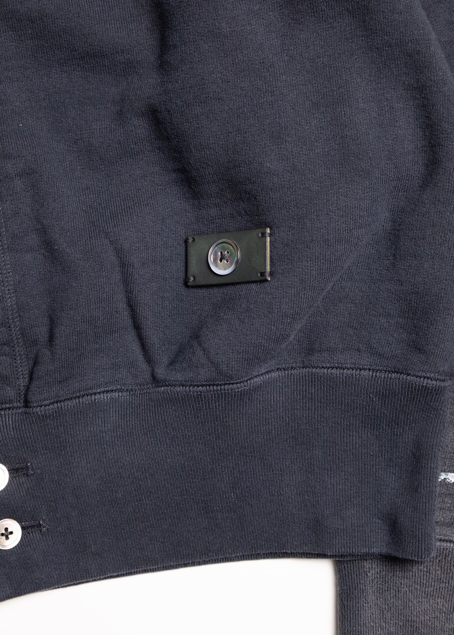 [KHOKI] Vintage-effect sweat cardigan