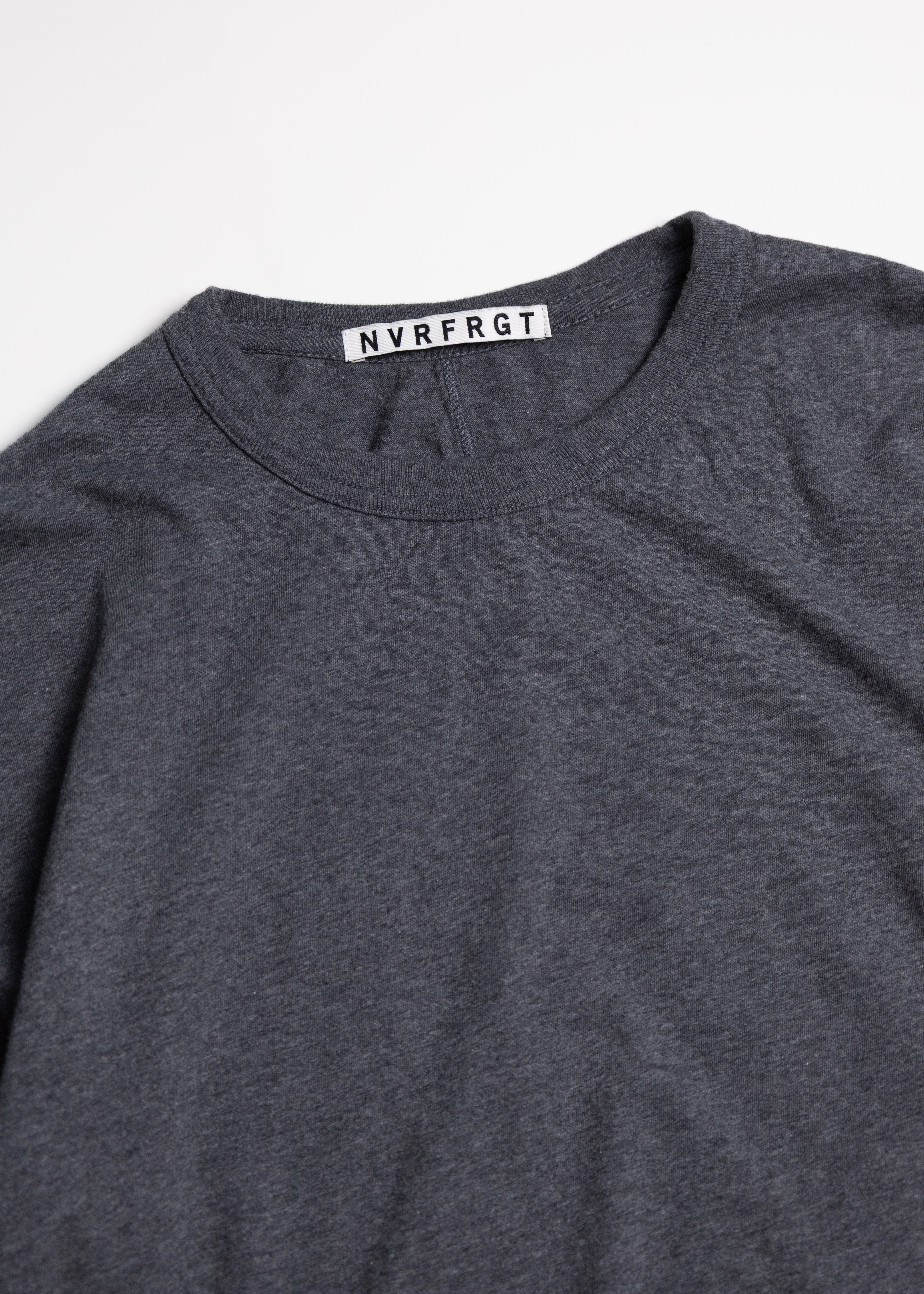 トップス NVRFRGT LONG SLEEVE T-SHIRT NVRFRGT - 【再販売通知受付可能】Long Sleeve T-shirt