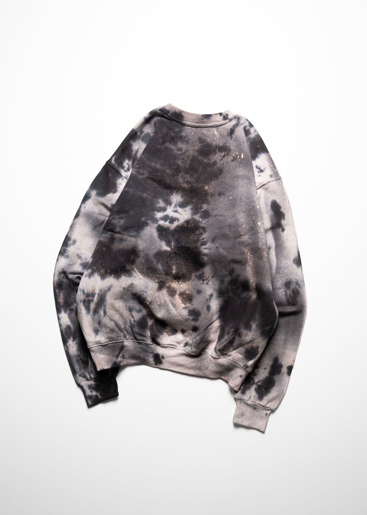 [bal original] LOGO TIE DYE CREW SWEAT by YUKIDYE