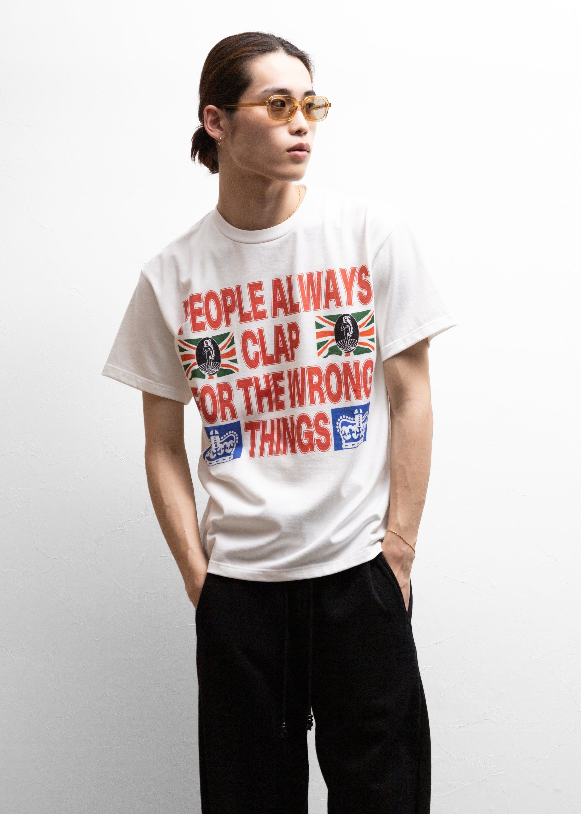 BIAS DOGS NAPPY Tシャツ ホワイト 正面 着用モデル180cm SIZE M