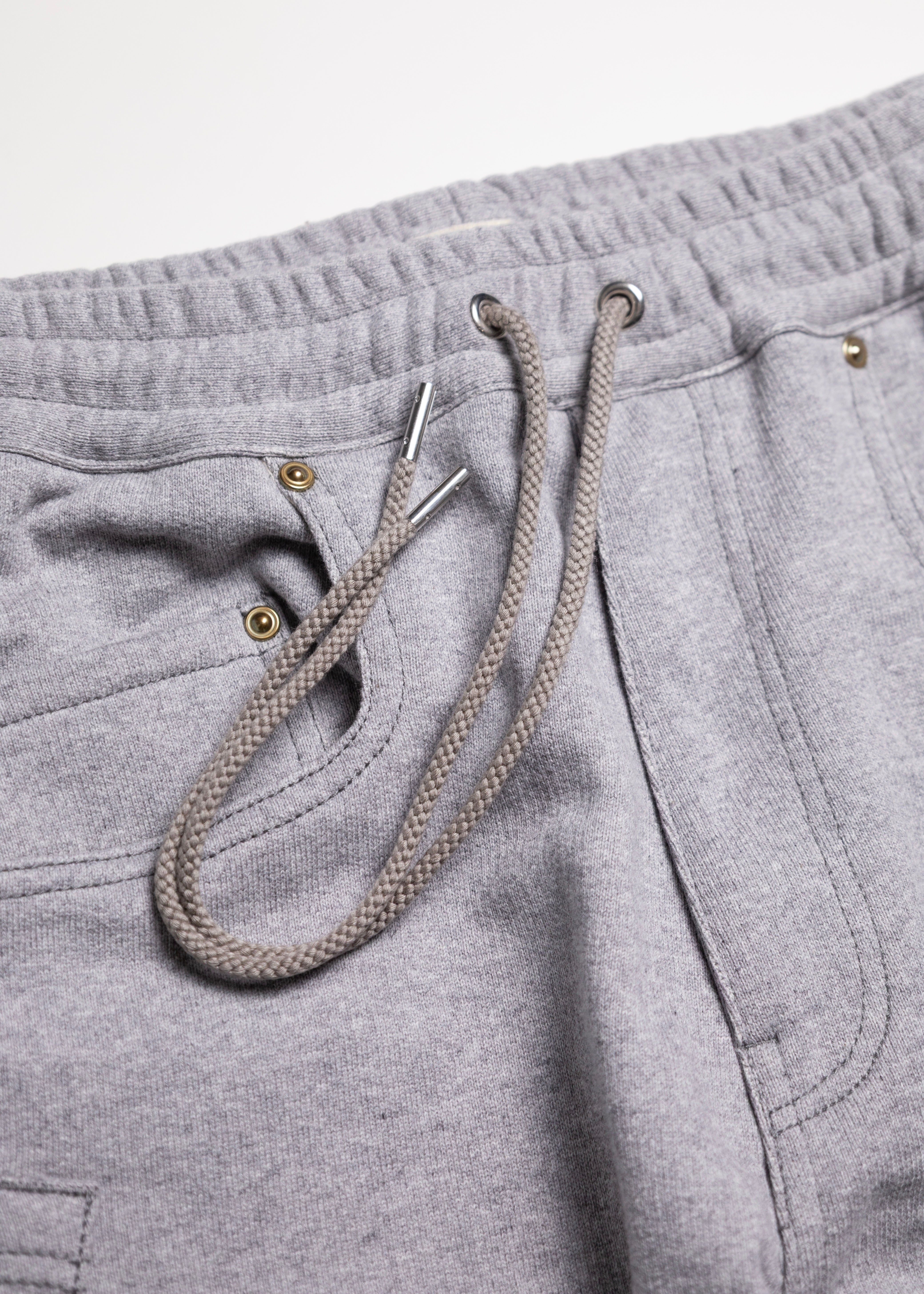 KHOKI （コッキ）3D cutting sweat pants – process