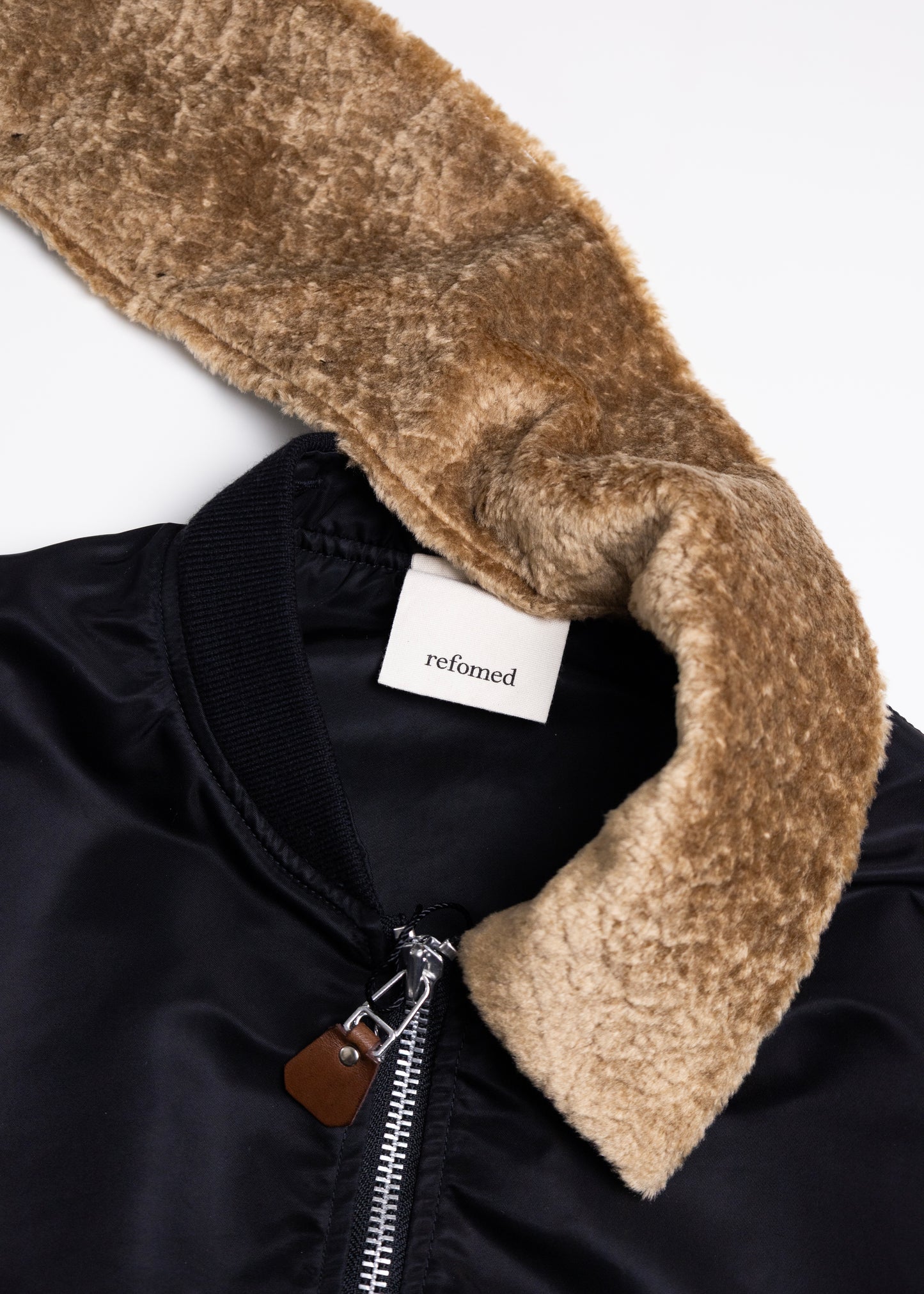 [refomed] CASTRO JAMPER