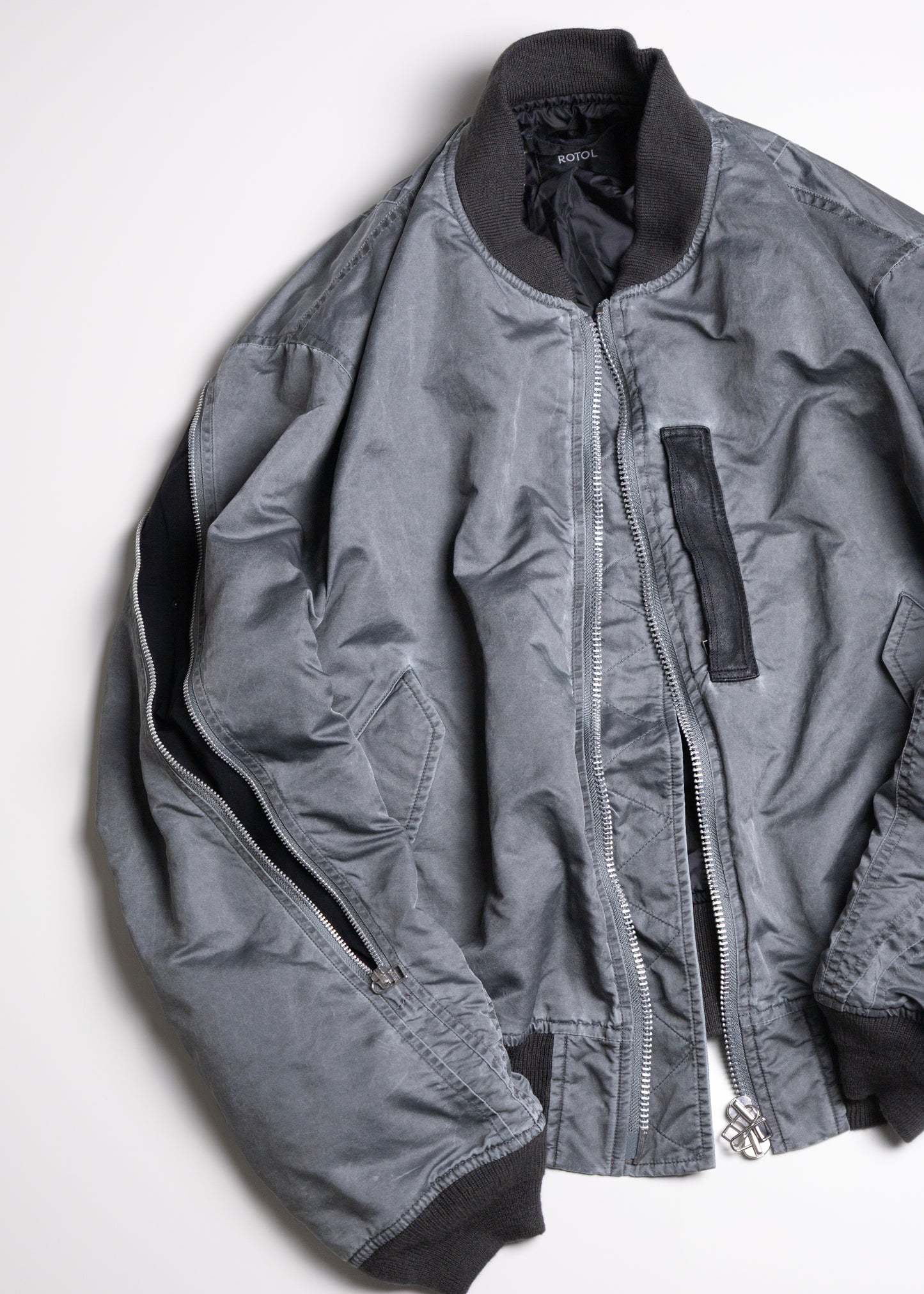 [ROTOL] GRAINSTO BOMBER BLOUSON