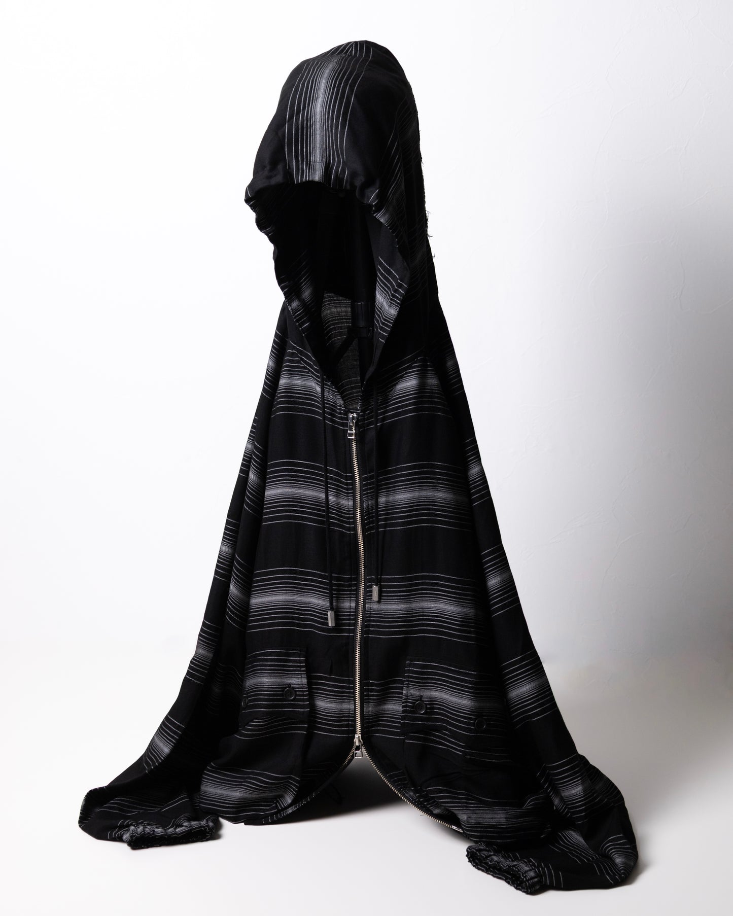 [ROTOL] GLOWRIA MASK HOODIE