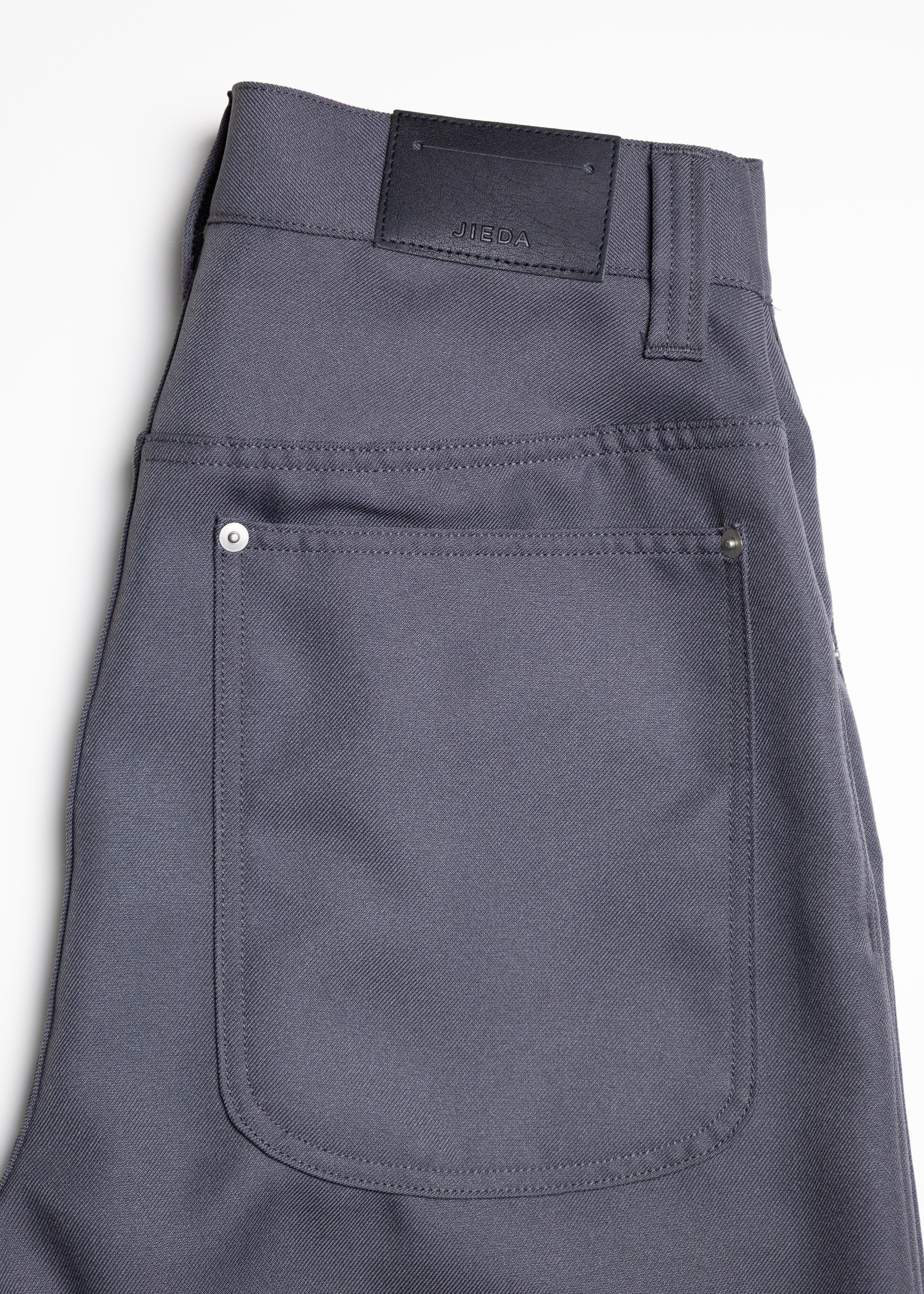 JIEDA（ジエダ）WIDE ONE TUCK STRAIGHT PANTS – process