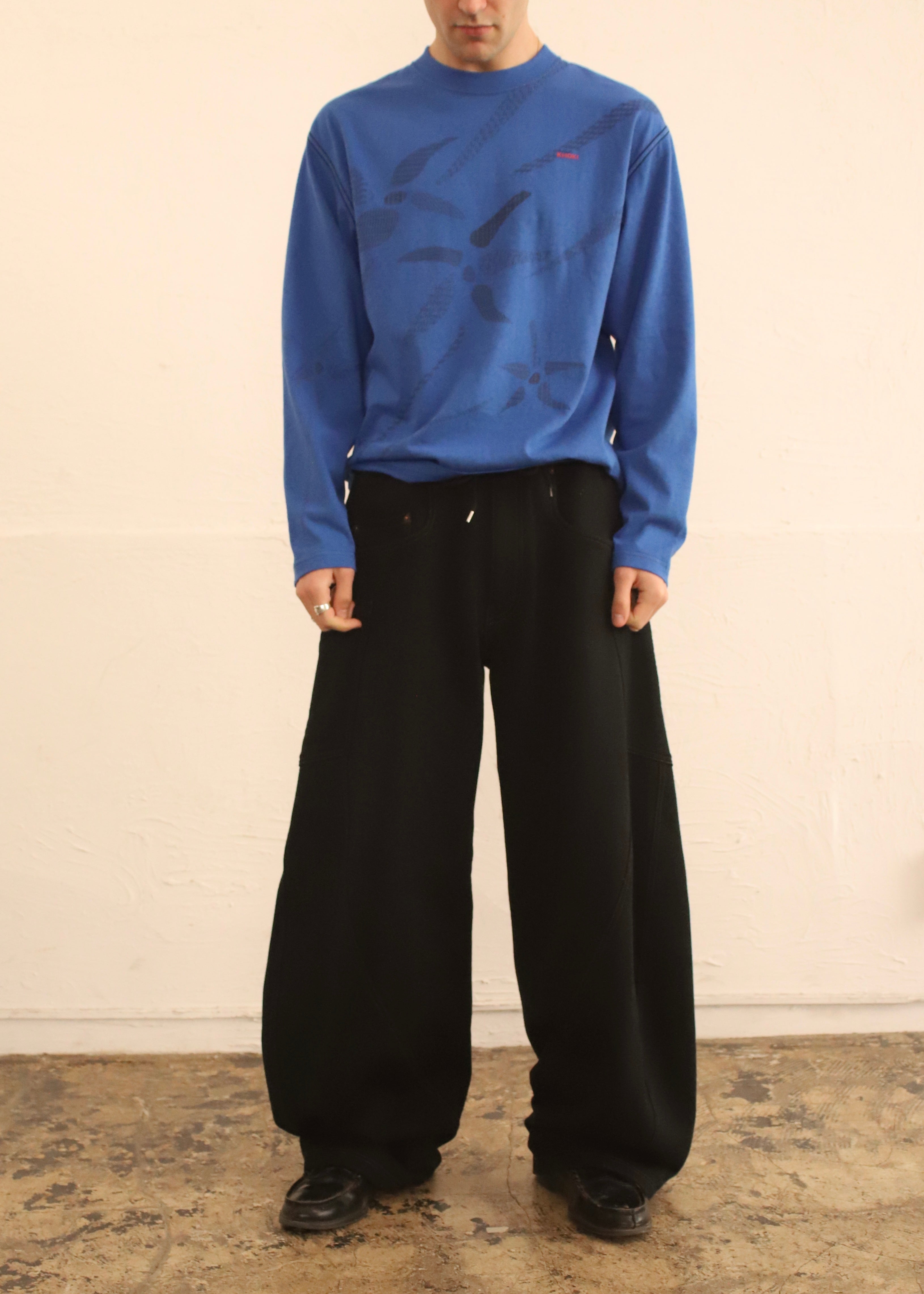 KHOKI （コッキ）3D cutting sweat pants – process