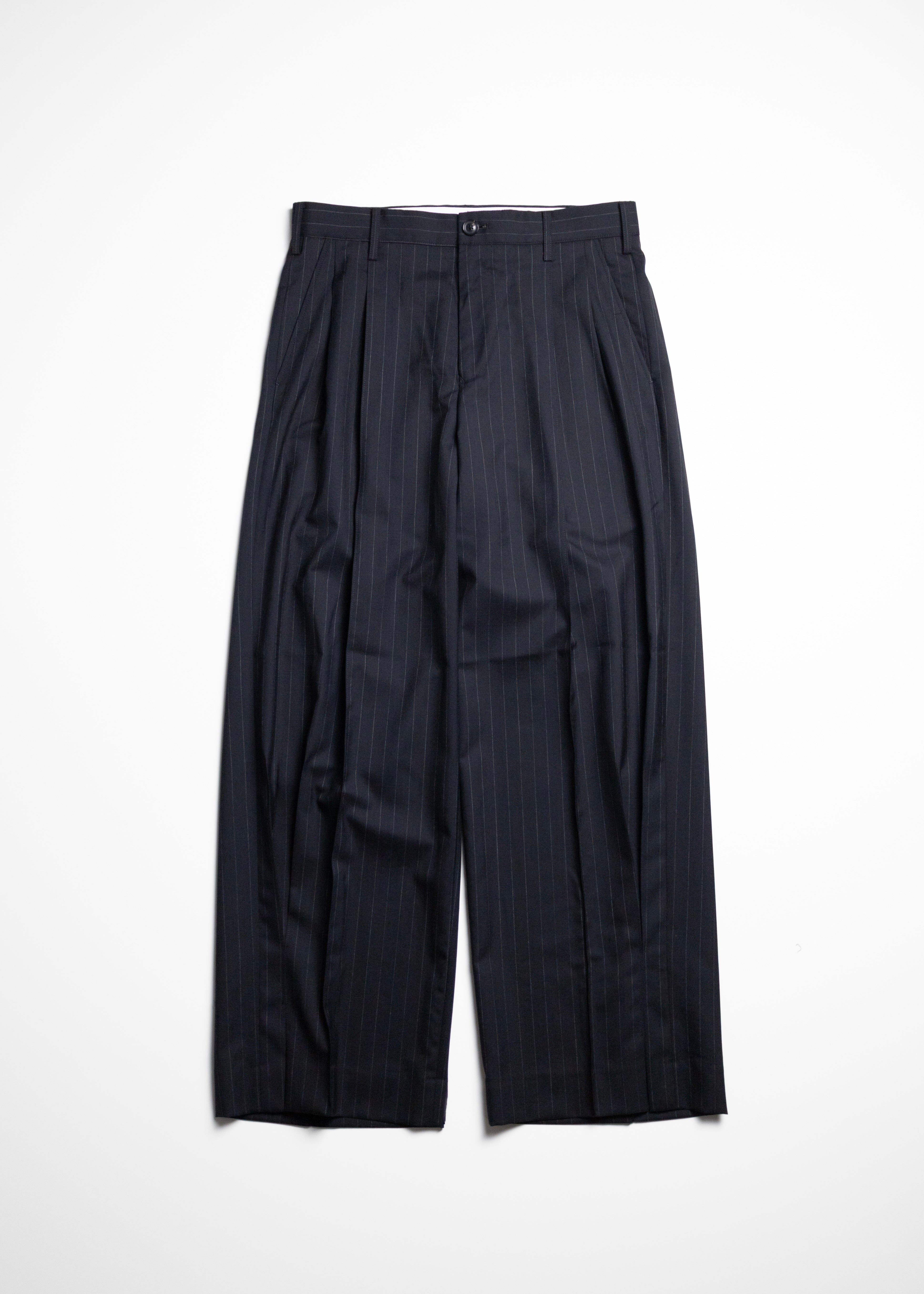 KHOKI （コッキ）Pleated Stripe Summer Wool Pants – process
