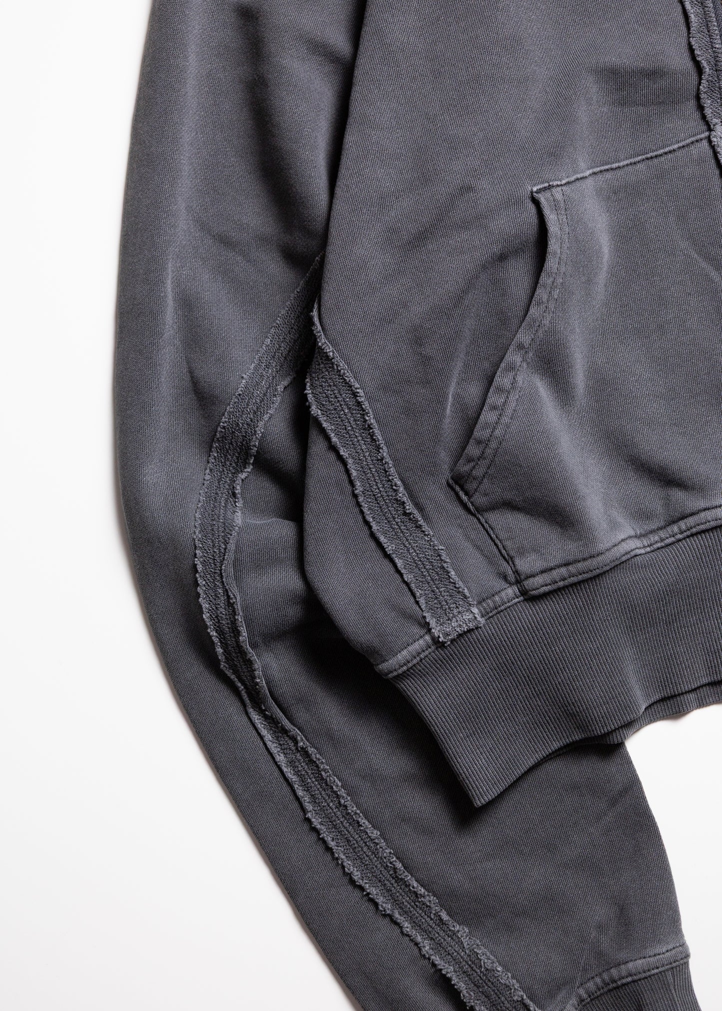 [JIEDA] JIEDA × RUSSELL ATHLETIC ZIP HOODIE