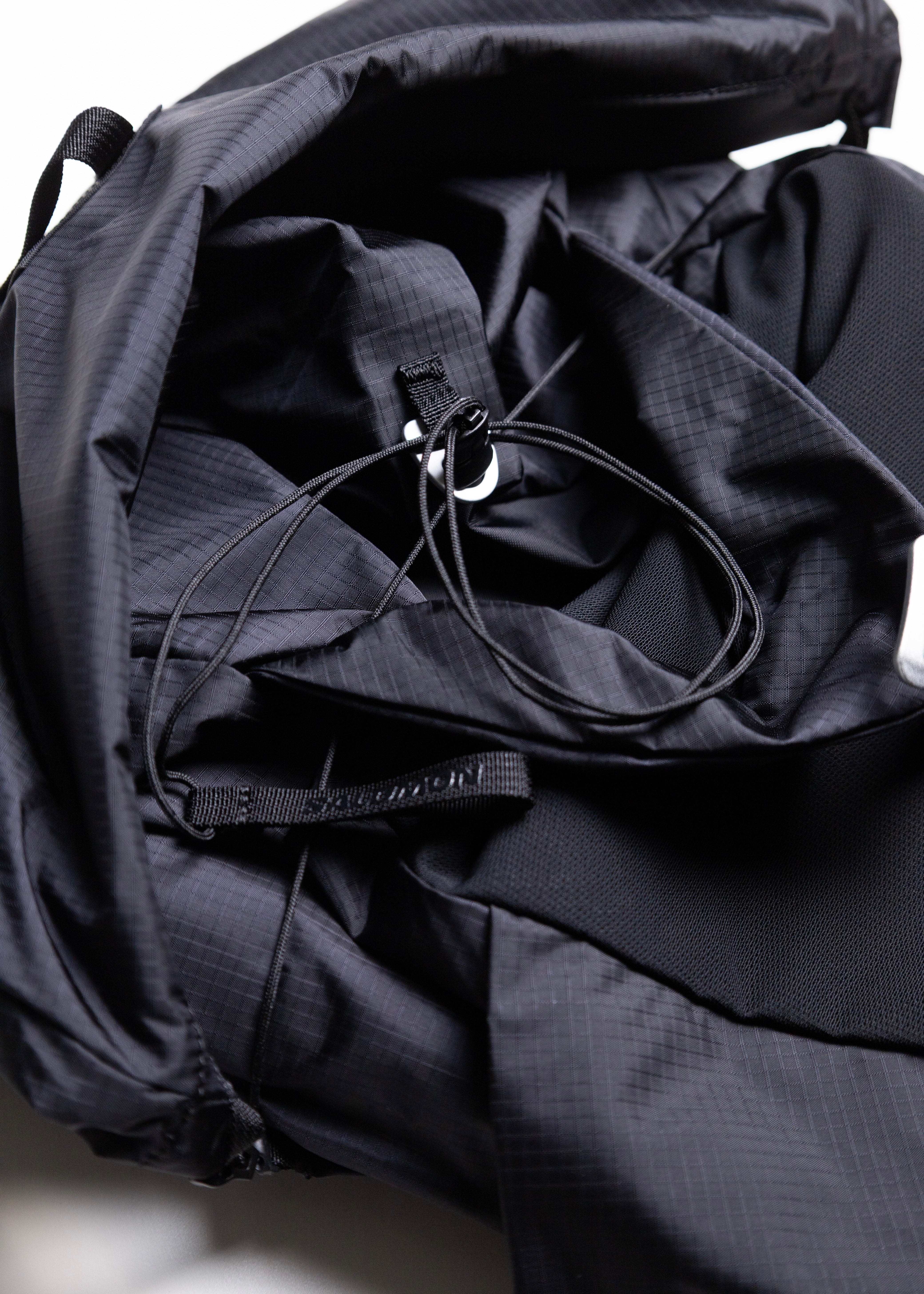 【新品】サロモン　ACS daypack 20 ACS 20(ONE Black): Salomon