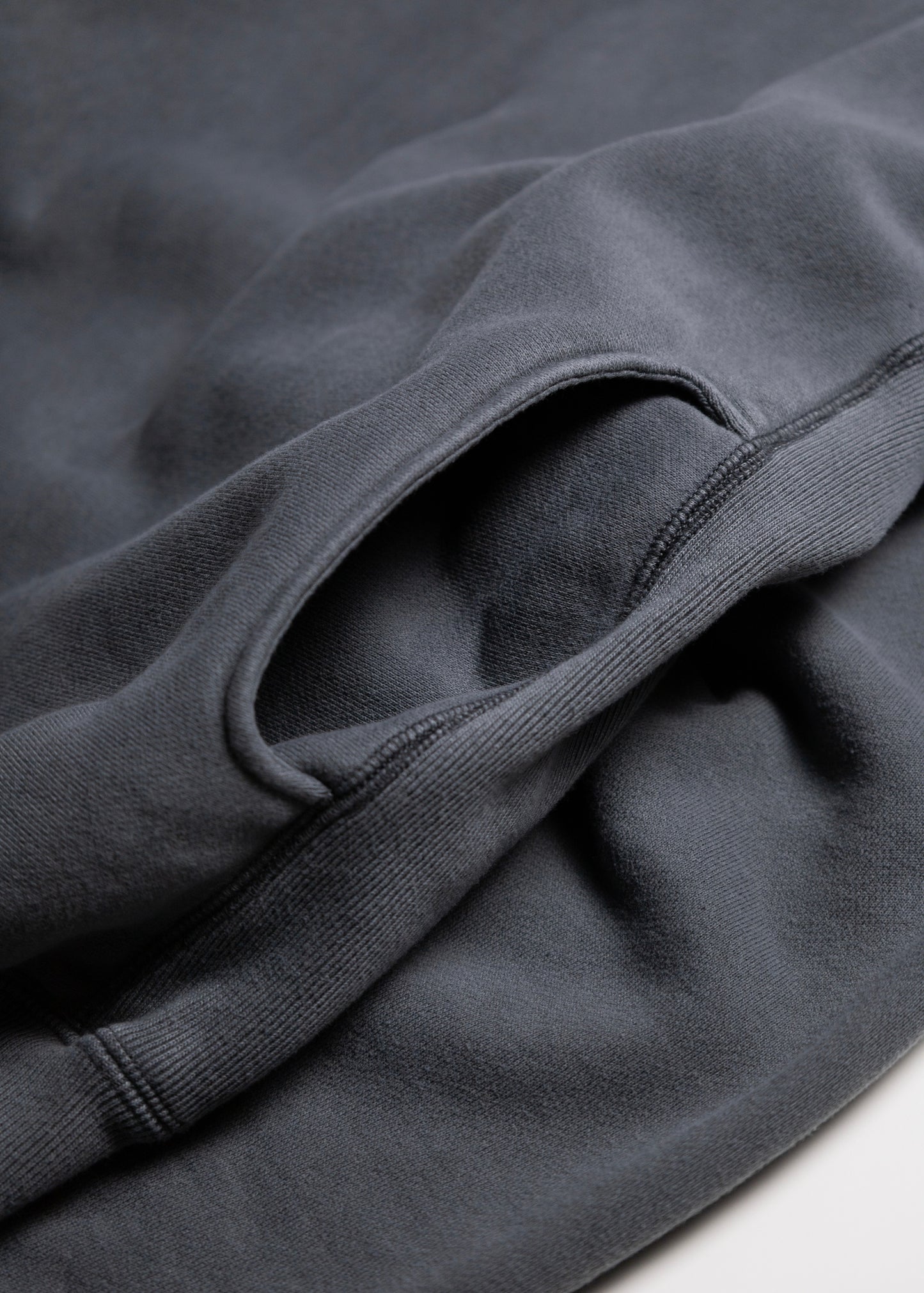 [SUGARHILL] CREW NECK SWEAT PULLOVER