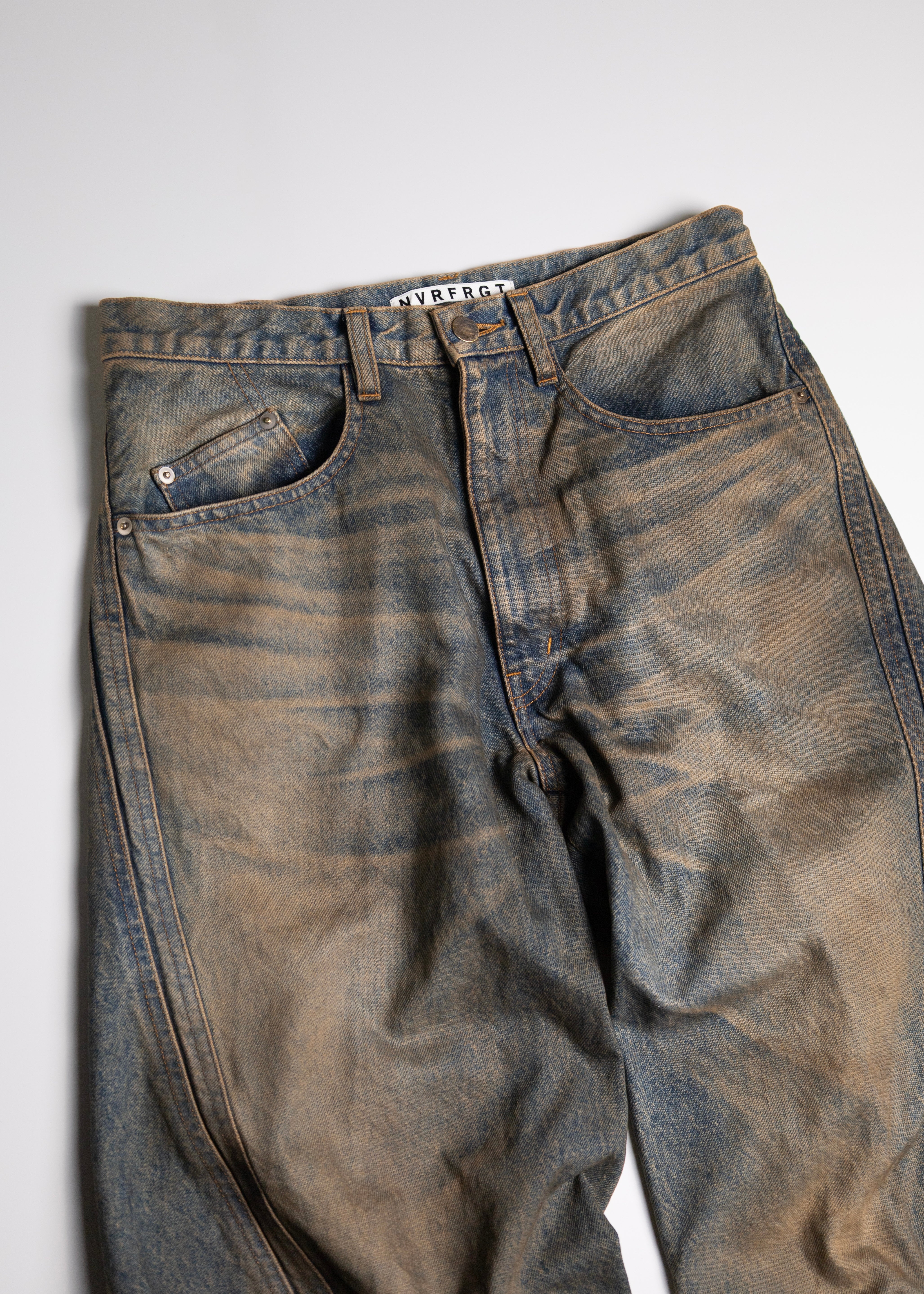 NVRFRGT（ネヴァーフォーゲット）3D TWISTED WIDE LEG JEANS