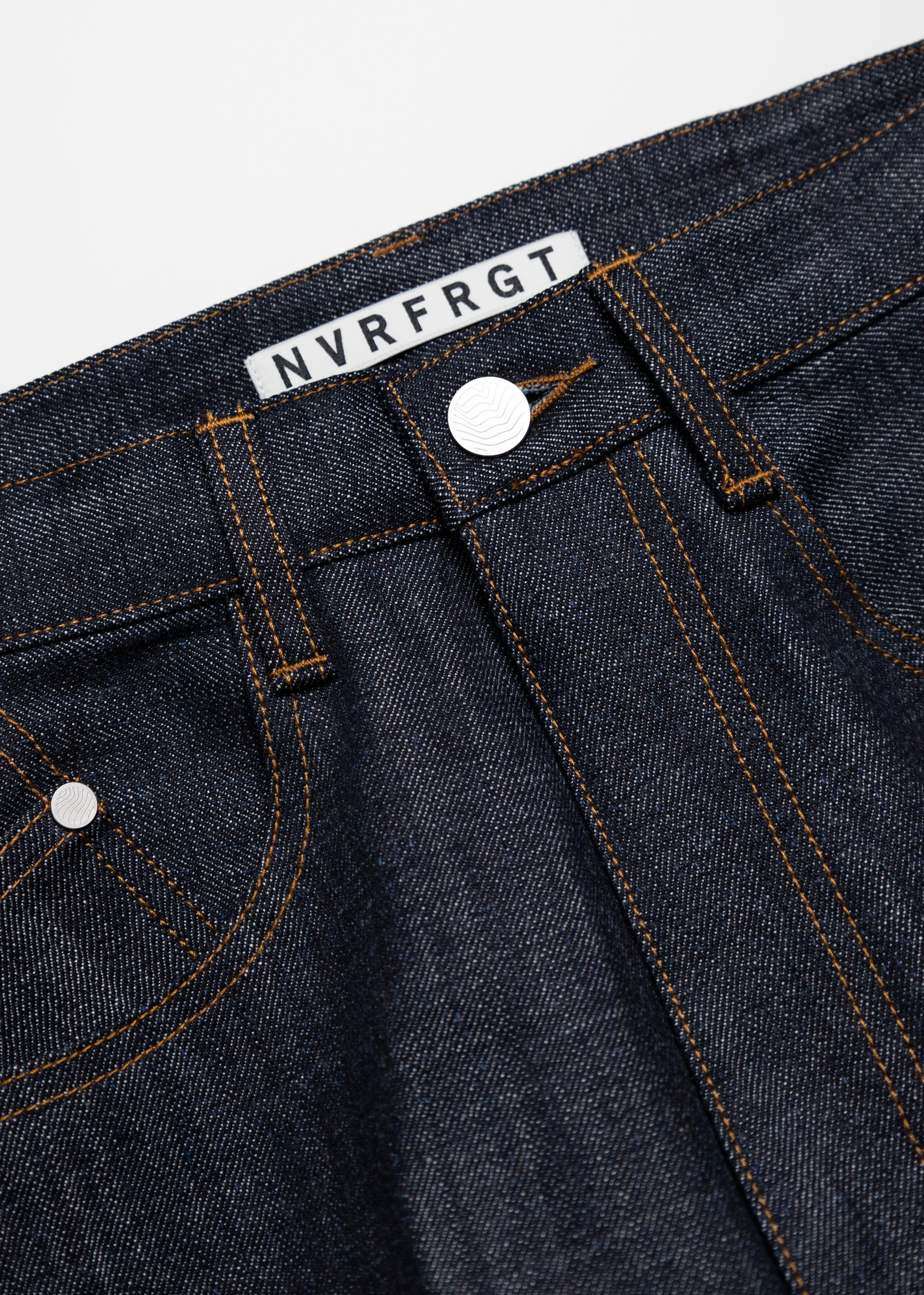 NVRFRGT（ネヴァーフォーゲット）3D TWISTED WIDE LEG JEANS – process