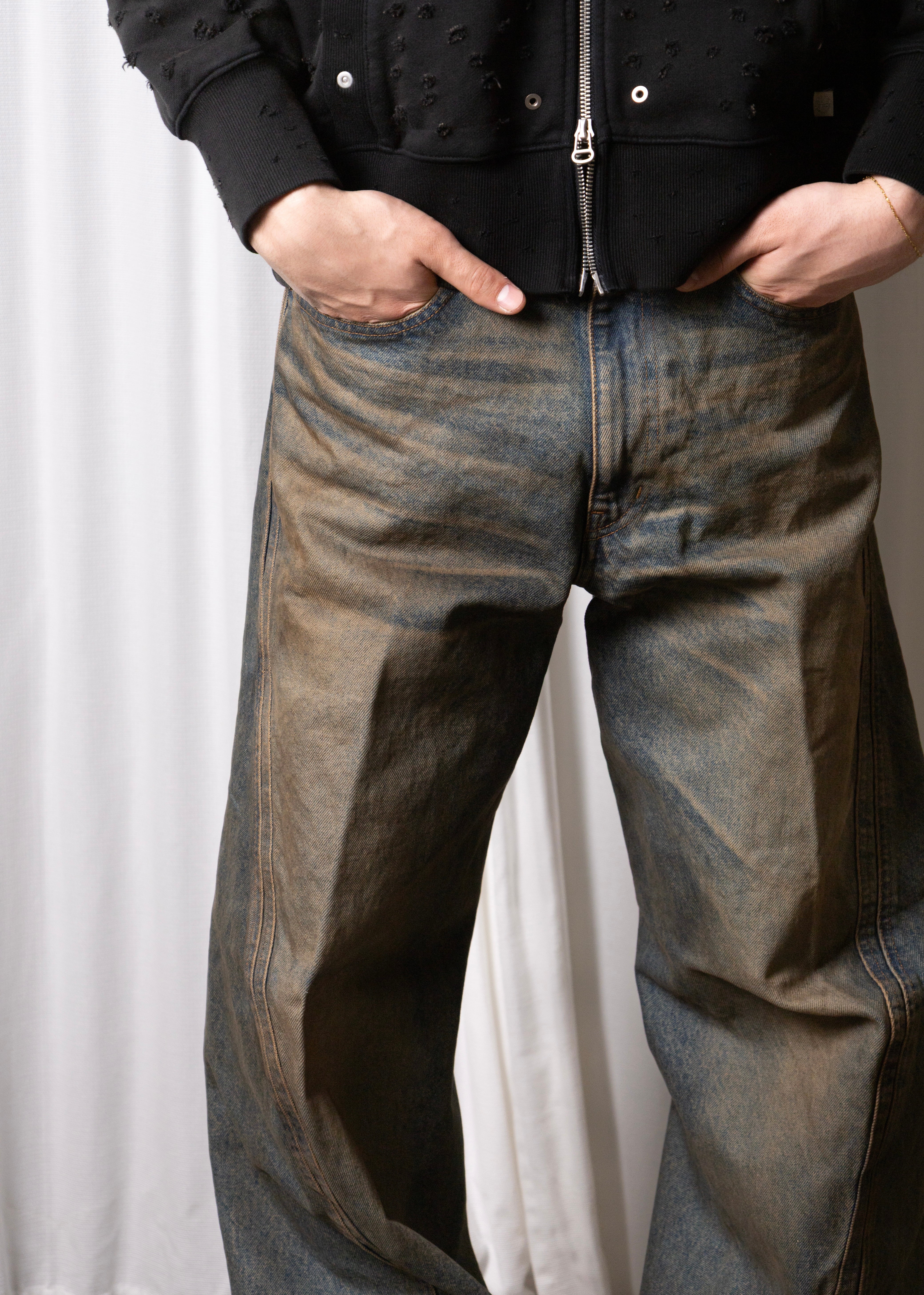 ラスト24F/W NVRFRGT　3DTWISTEDWIDELEGJEANS　1 NVRFRGT - 【残りわずか】3D Twisted Jeans | ACRMTSM ONLINE STORE