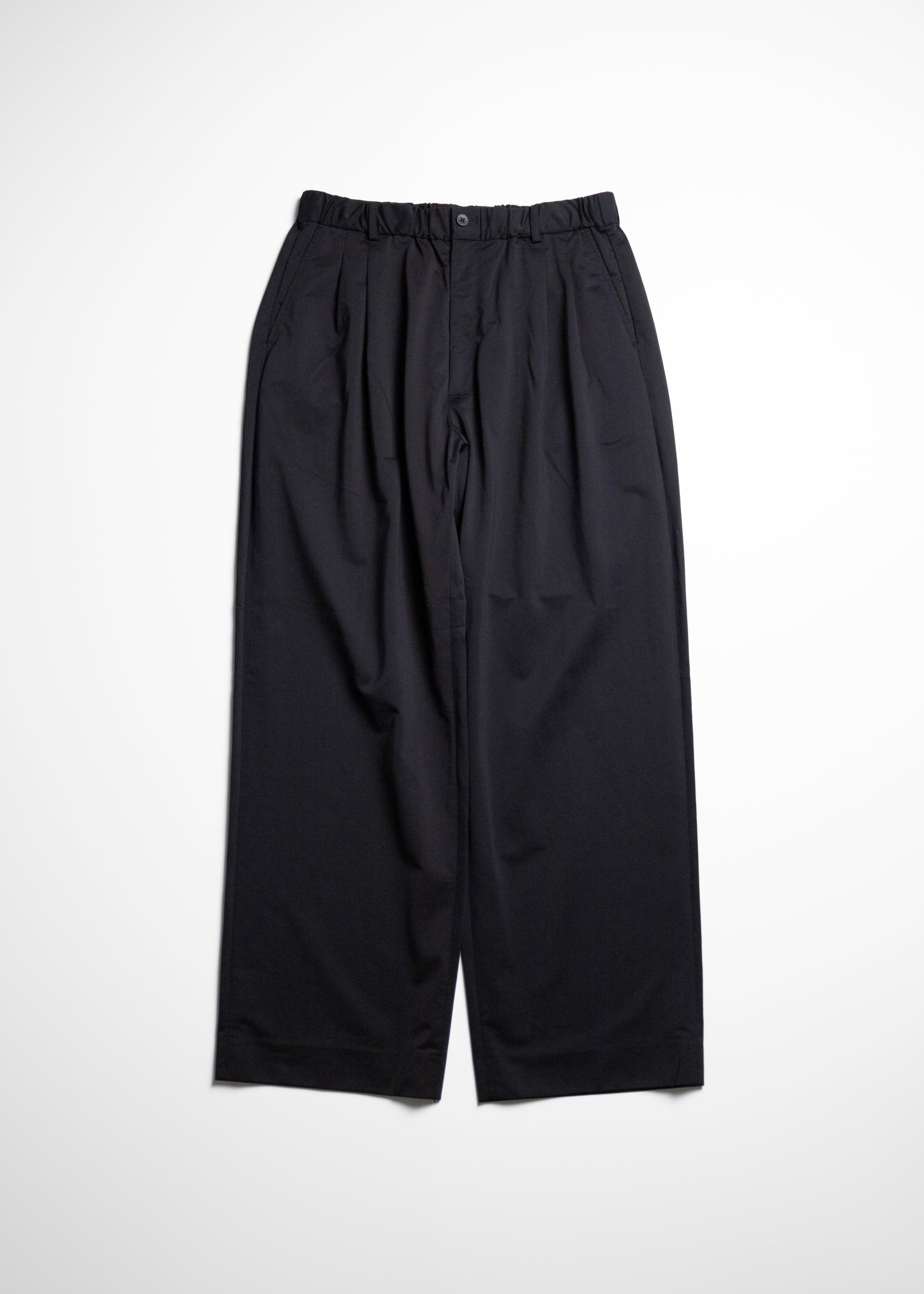 KANEMASA PHIL. 36G Nylon Tuck Easy Pants ナイロン パンツ 正面 BLACK