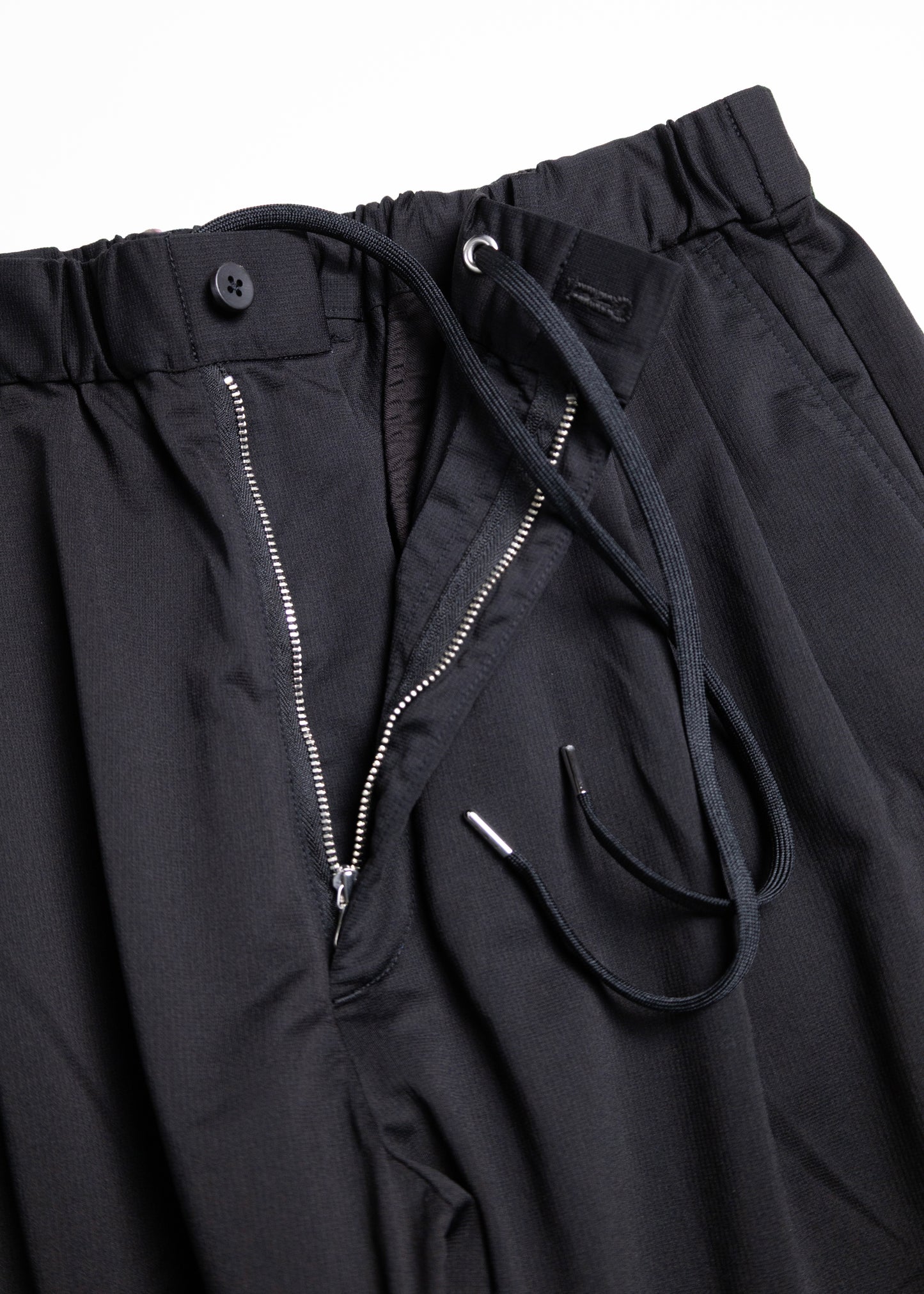 [KANEMASA PHIL.] 36G Nylon Tuck Easy Pants