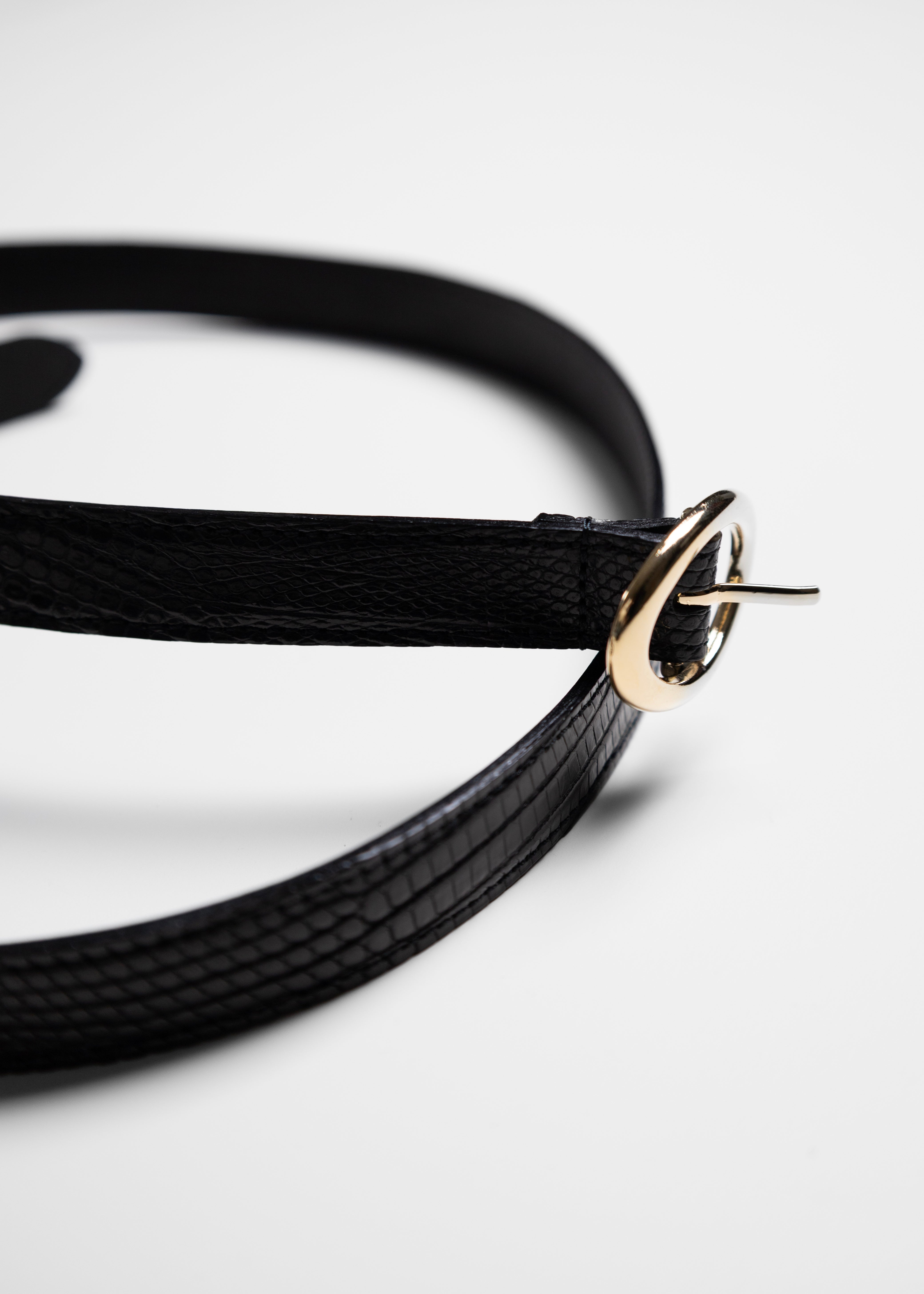 BISOWN（ビソウン）LIZARD OVAL BELT – process