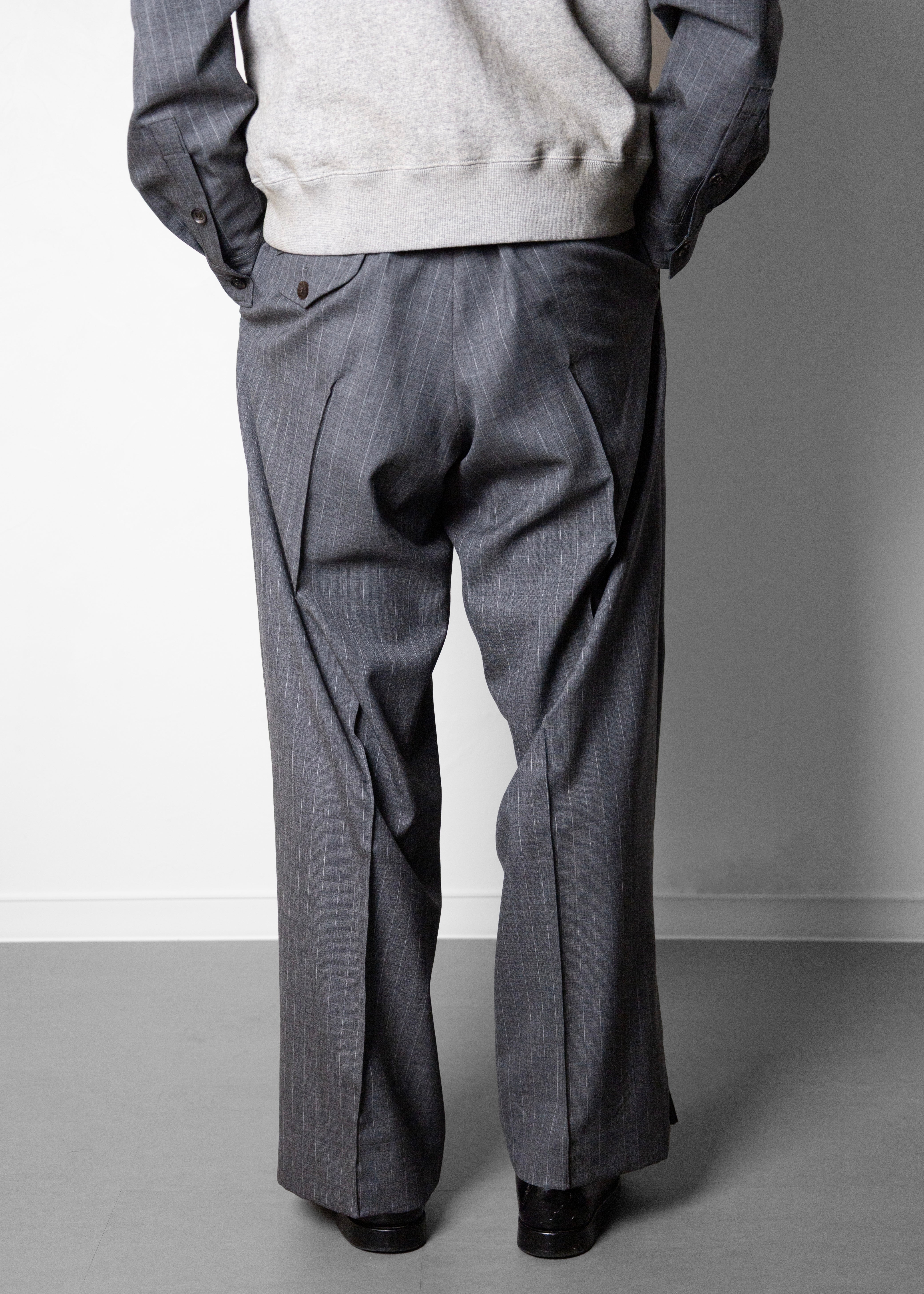 【KHOKI】 Pleated Stripe Summer Wool Pants KHOKI （コッキ）Pleated Stripe Summer Wool Pants – process