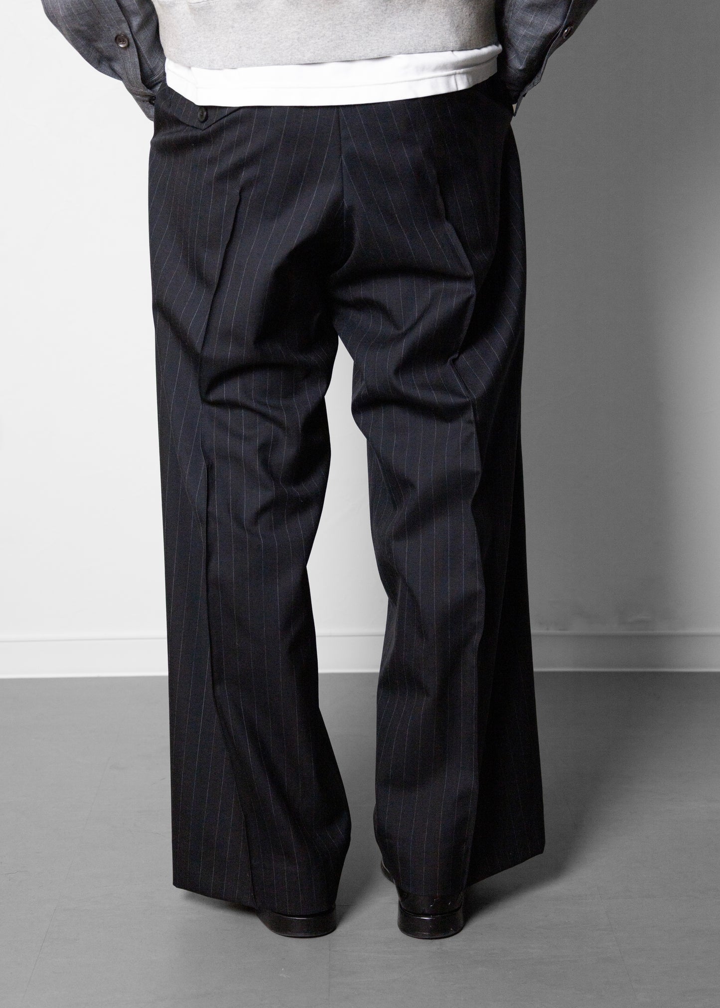 [KHOKI] Pleated Stripe Summer Wool Pants