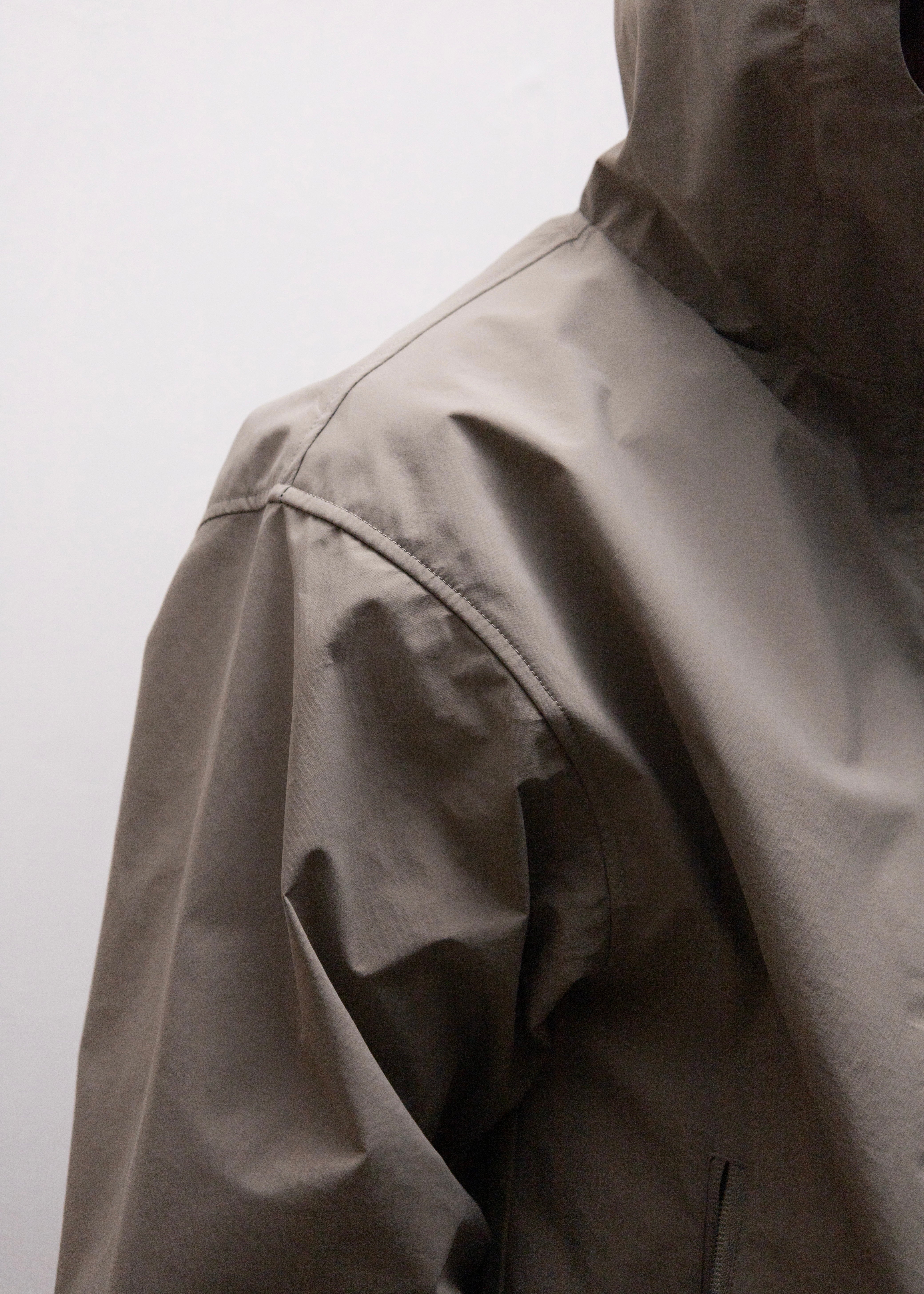 ES.1（エスアイ） Nylon Parka – process