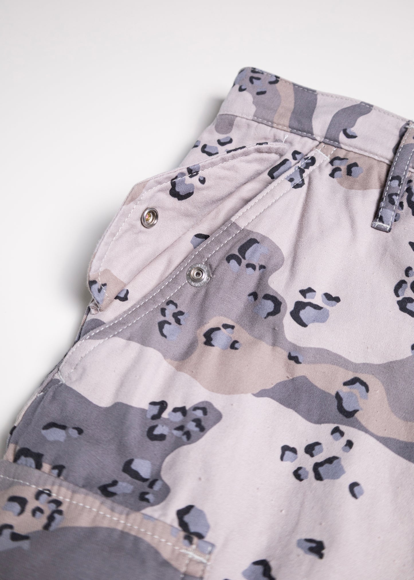 [SUGARHILL] CHOCOCHIP CAMO CARGO PANTS