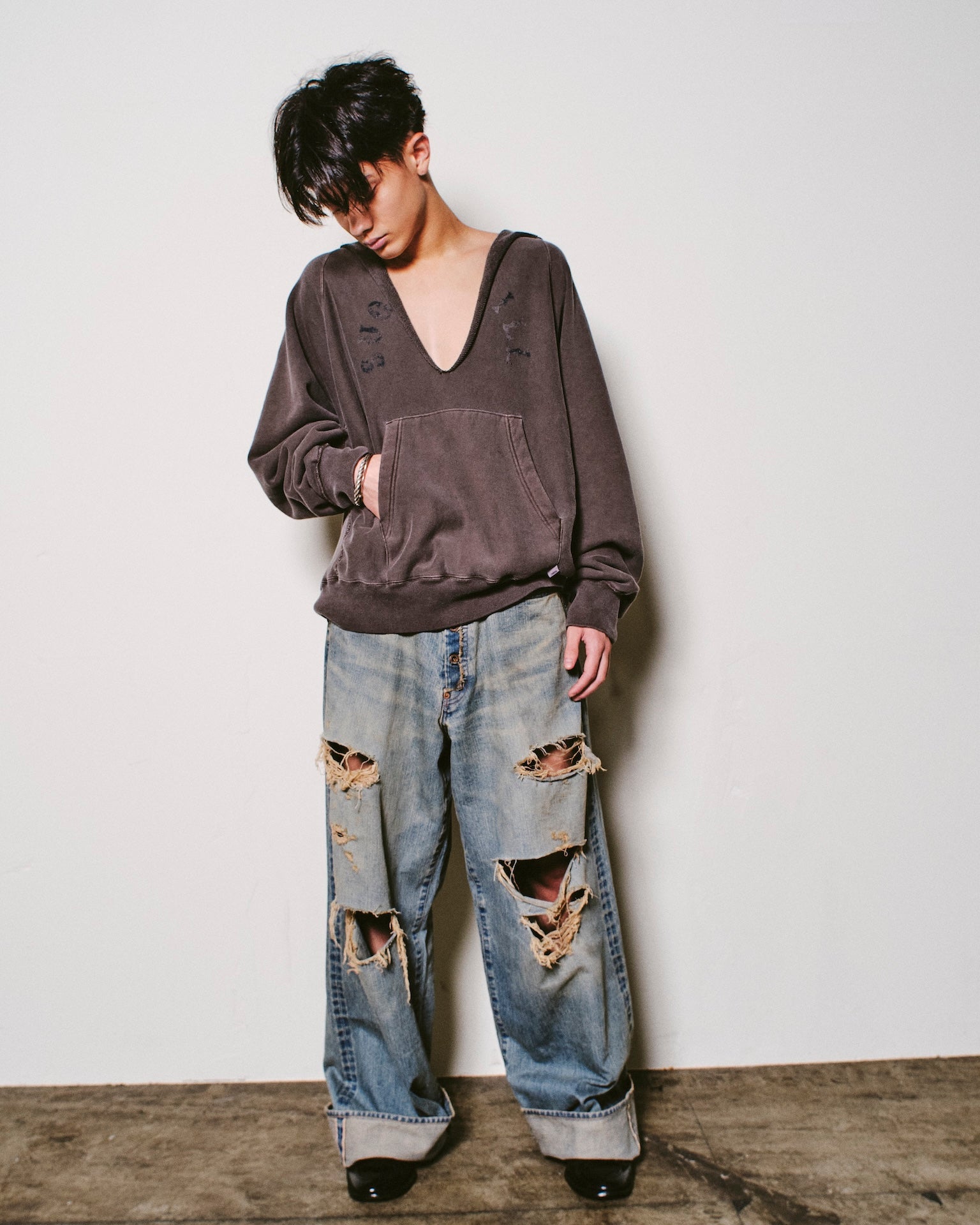 SUGARHILL（シュガーヒル）RIPPED HOODIE – process