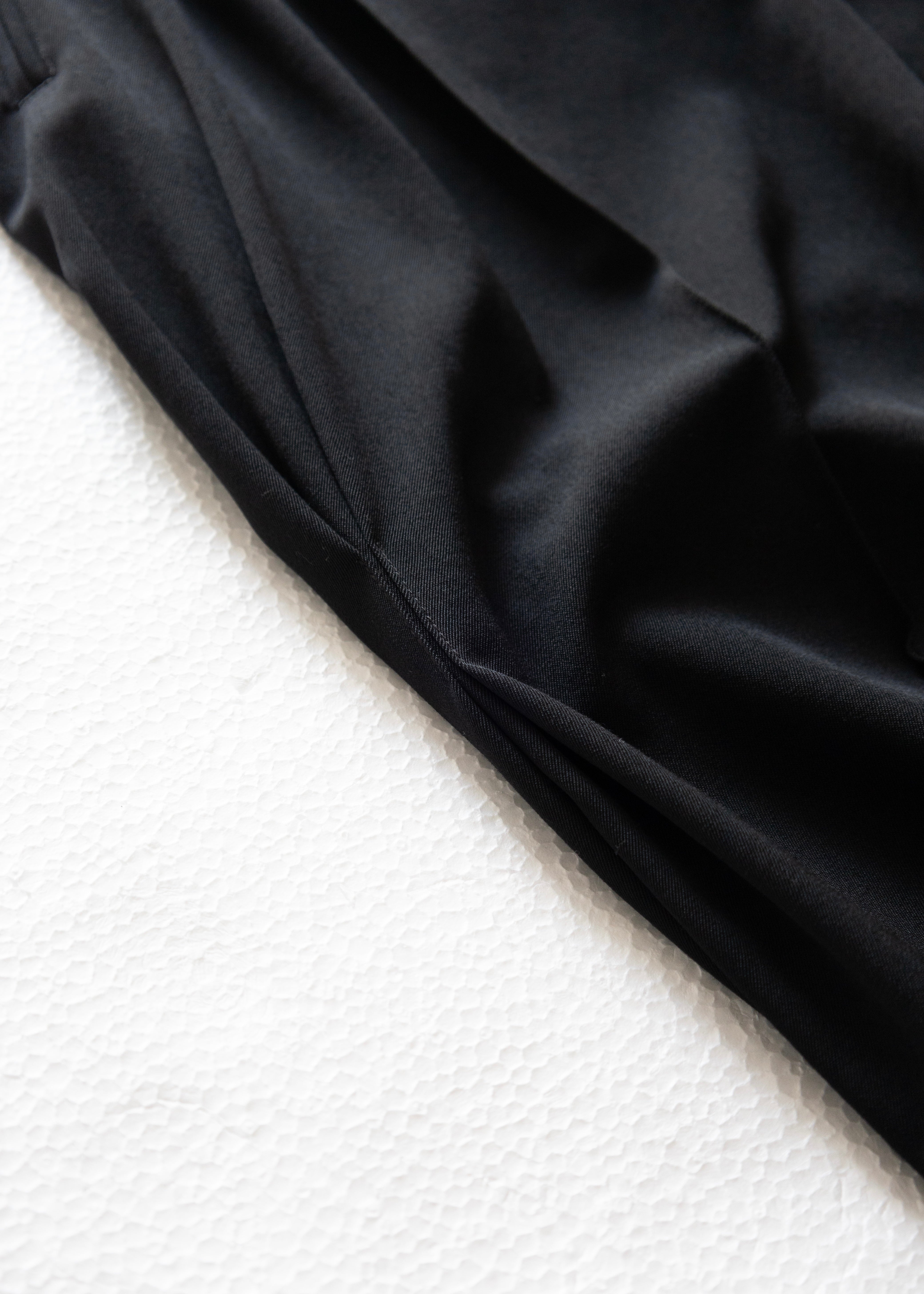 【極美品】KHOKI Pleat-detail pants KHOKI（コッキ） Pleat-detail pants - 通販 – process