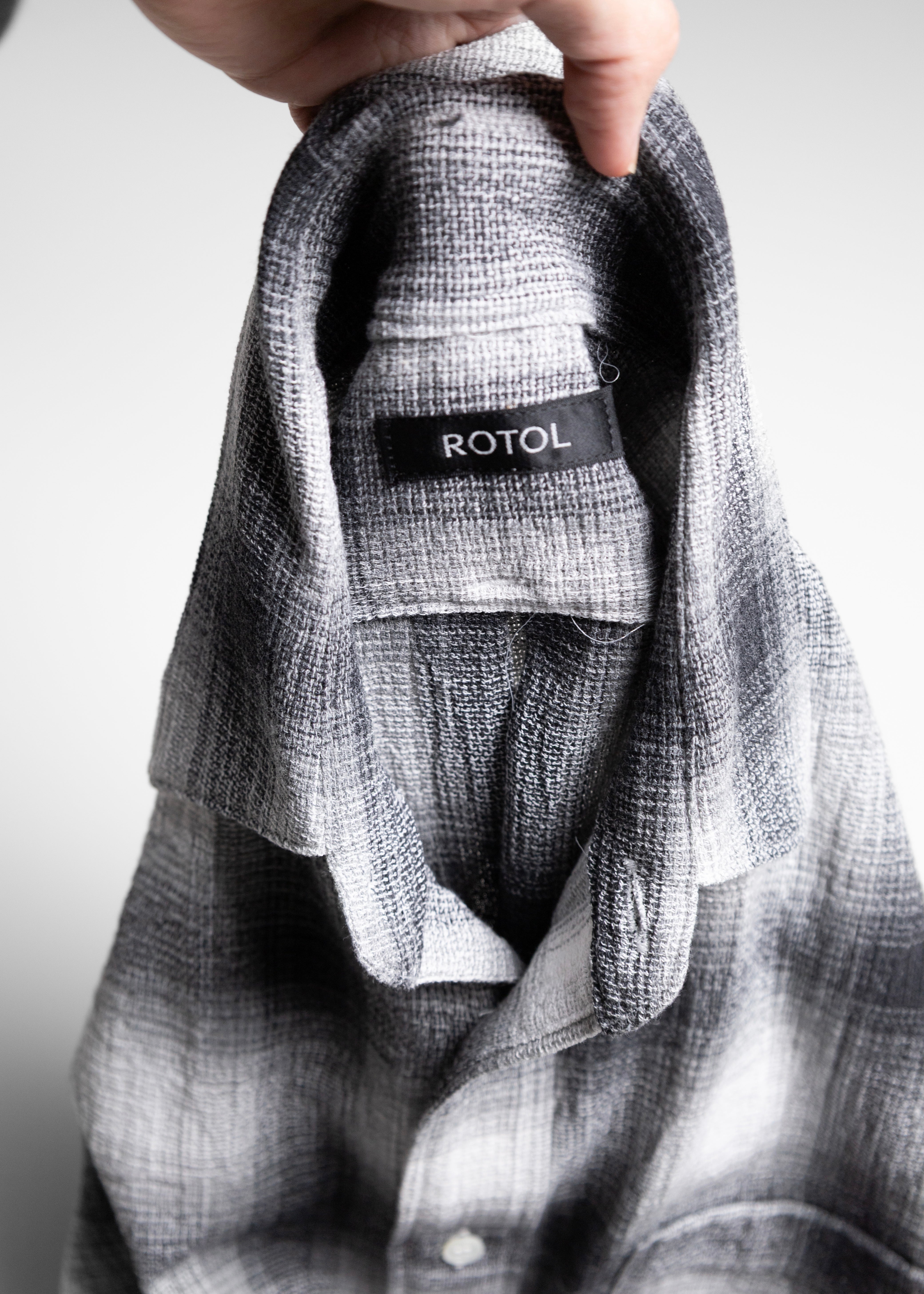 ROTOL（ロトル）Dry Ombre Wide Shirt – process