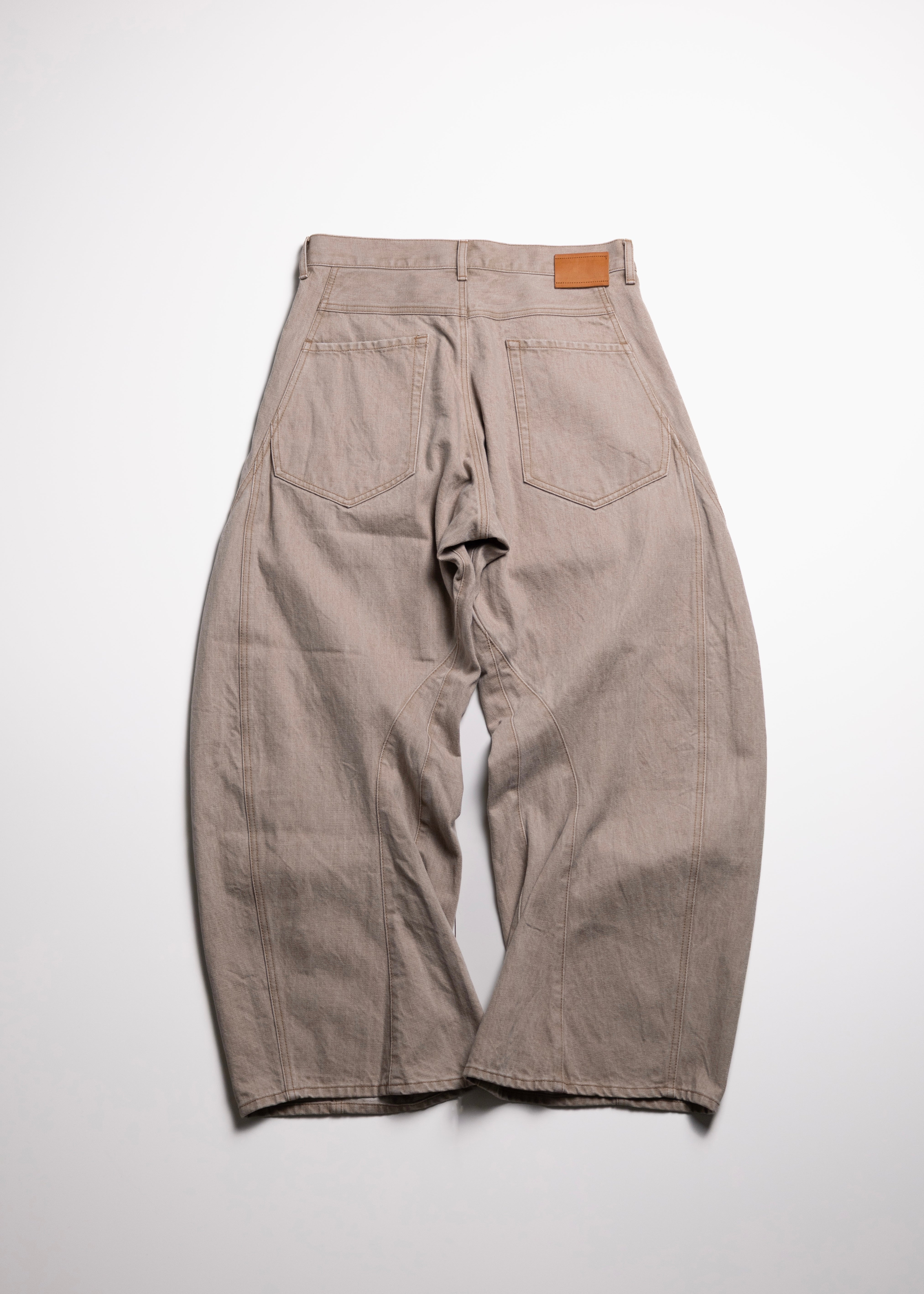 KHOKI （コッキ）3D cutting denim pants – process