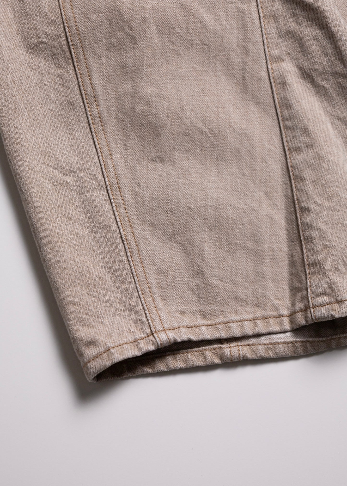 [KHOKI] 3D cutting denim pants