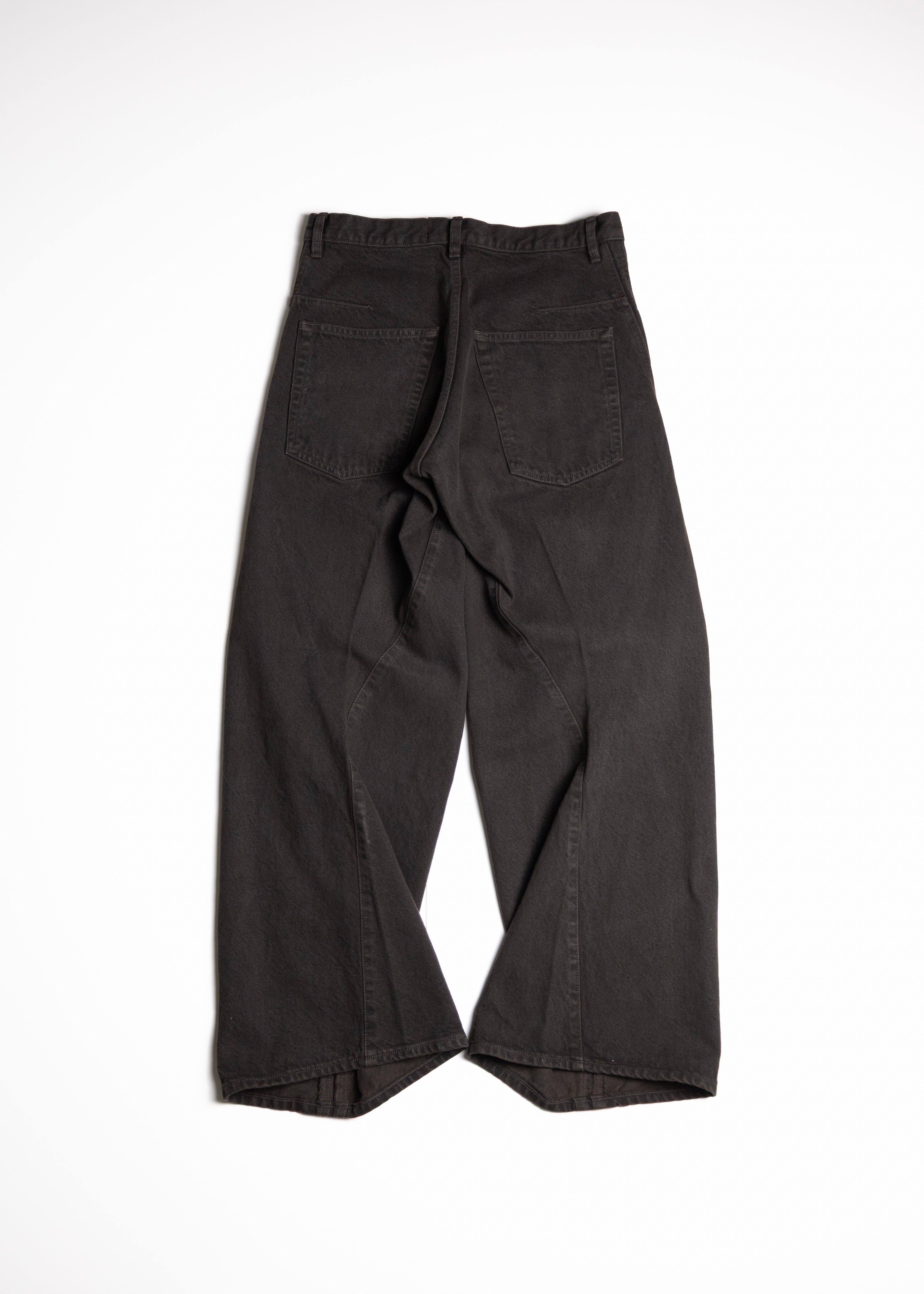 NVRFRGT（ネヴァーフォーゲット）3D TWISTED WIDE LEG JEANS