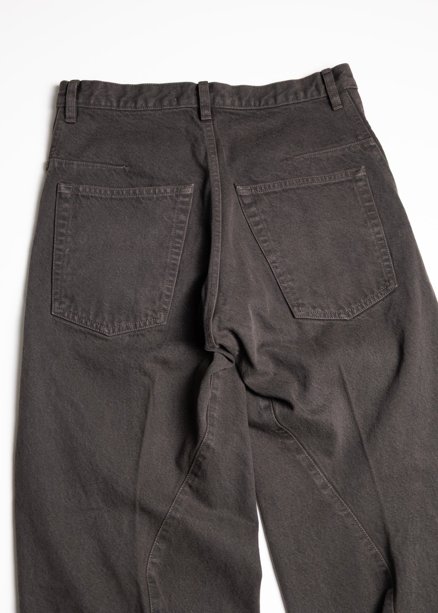 [NVRFRGT] 3D TWISTED WIDE LEG JEANS
