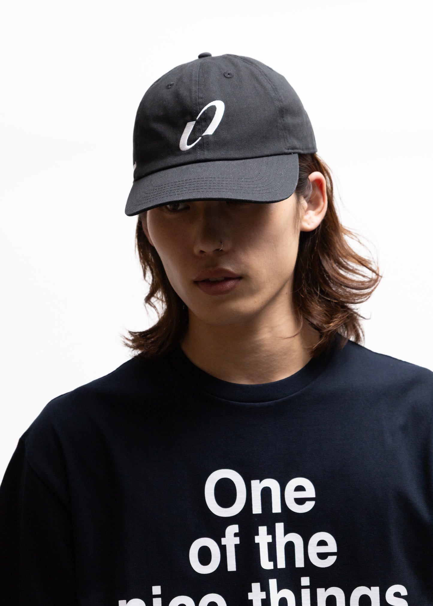 CABARET POVAL 3G Logo 6-Panel Cap キャップ ロゴ ブラック チャコール 正面　着用モデル180cm 